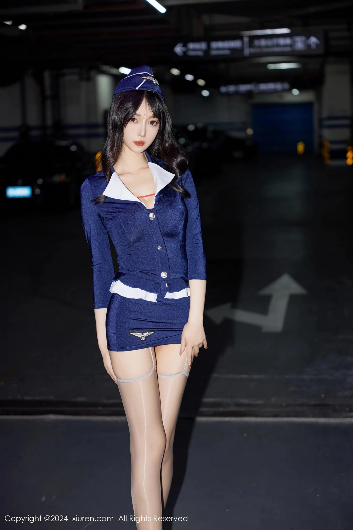 秀人集.com_[XiuRen秀人网]No.9418_模特玥儿玥er性感蓝色制服露红色蕾丝内衣配灰丝袜秀美腿诱惑写真78P