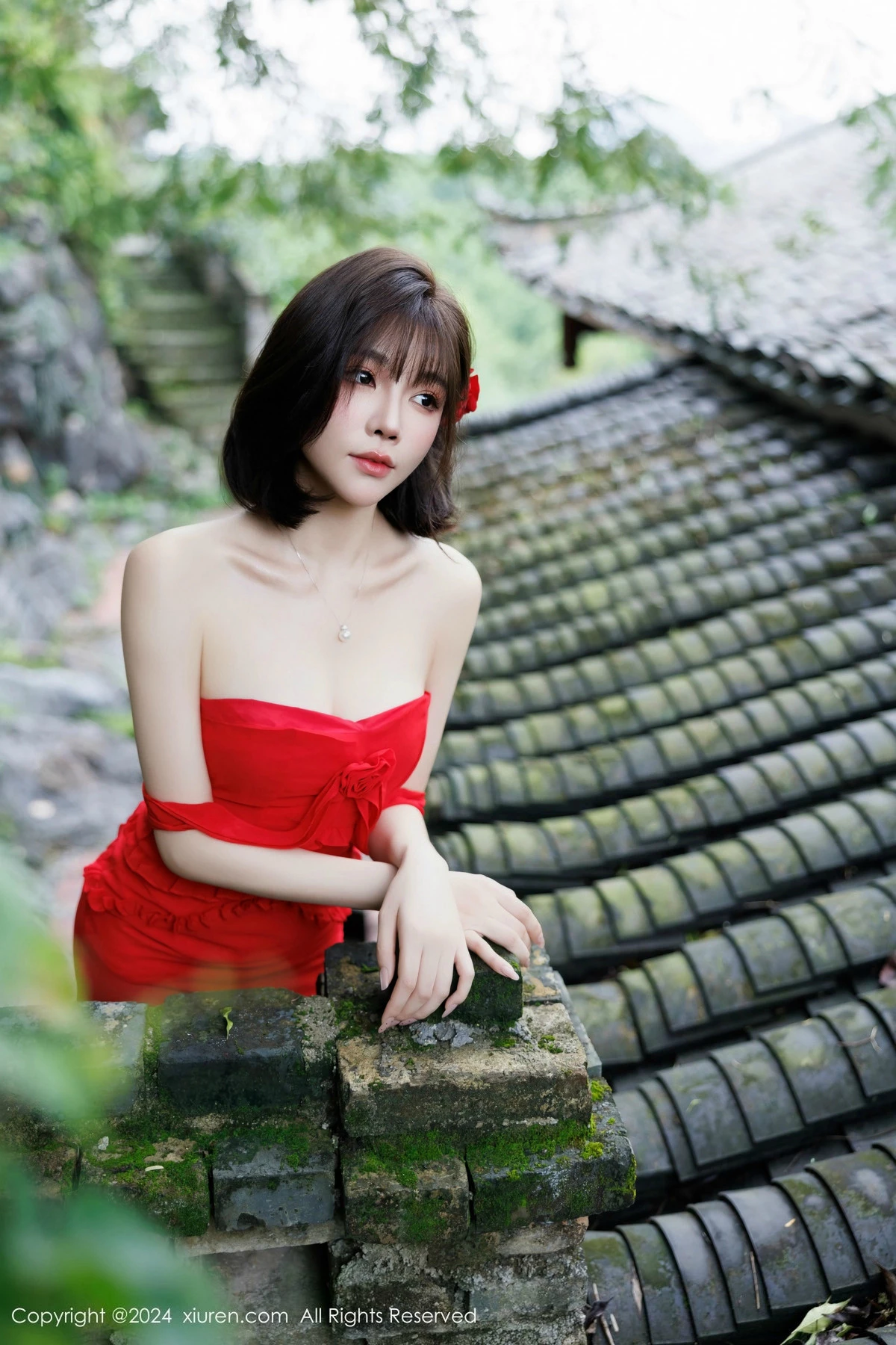 秀人集.com_[XiuRen秀人网]No.9449_女神徐莉芝Booty红色连衣裙露蕾丝情趣内衣秀曼妙身姿诱惑写真101P