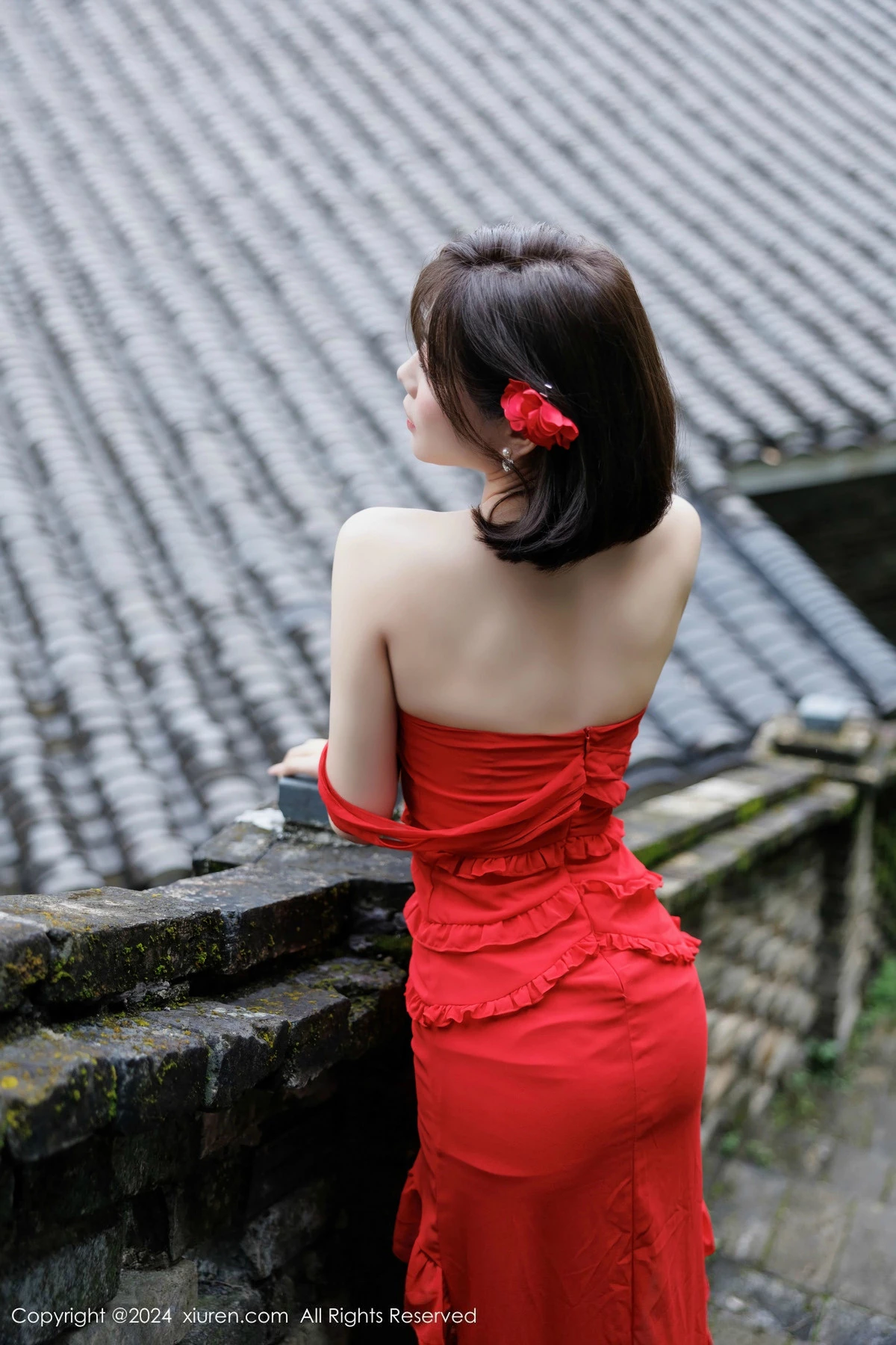 秀人集.com_[XiuRen秀人网]No.9449_女神徐莉芝Booty红色连衣裙露蕾丝情趣内衣秀曼妙身姿诱惑写真101P