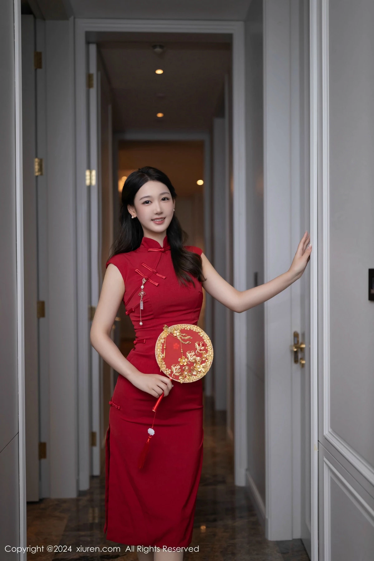 秀人集.com_[XiuRen秀人网]No.9463_模特唐安琪性感红色旗袍露红色内衣配超薄肉丝秀曼妙身姿诱惑写真81P