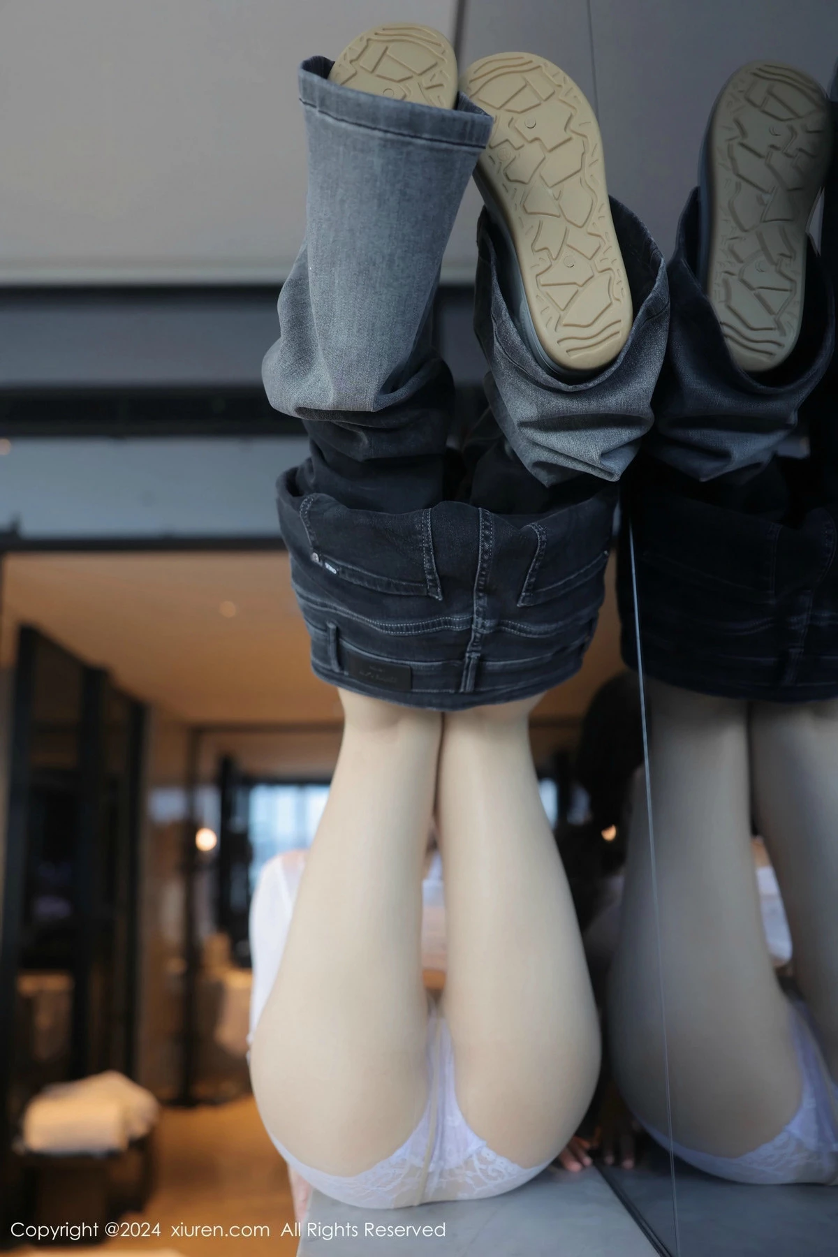 秀人集.com_[XiuRen秀人网]No.9524_模特桃妖夭性感白T配牛仔裤露白色情趣内衣秀惹火身材诱惑写真89P