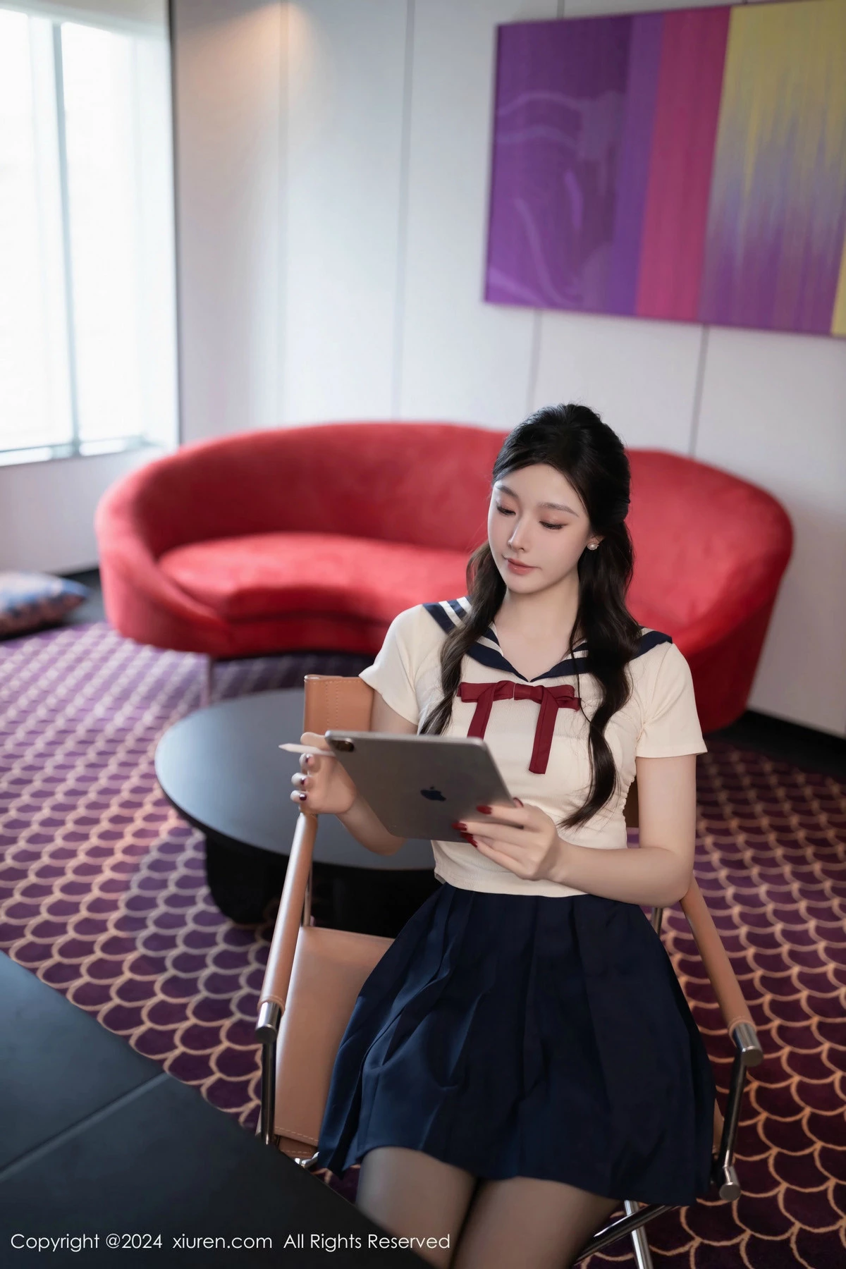 秀人集.com_[XiuRen秀人网]No.9530_模特小逗逗性感JK制服露白色内衣配超薄黑丝秀曼妙身姿诱惑写真80P