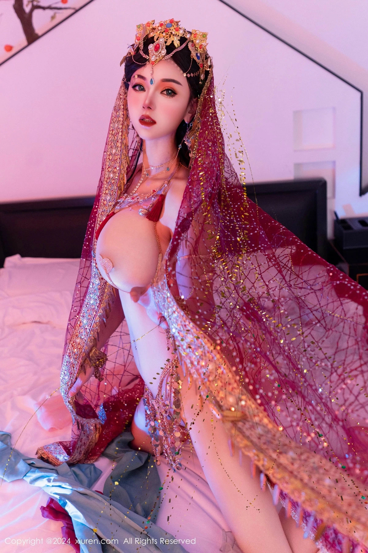 秀人集.com_[XiuRen秀人网]No.9585_新人模特不吃冰淇淋异域风情女郎性感情趣服饰秀火辣身材诱惑写真85P