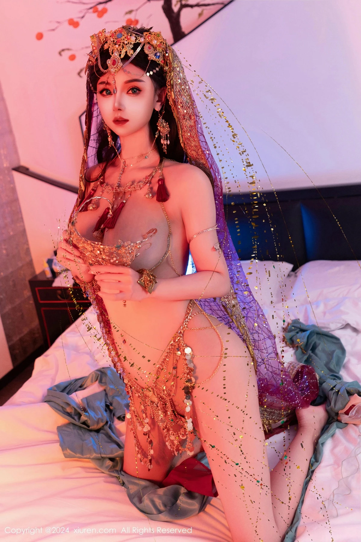 秀人集.com_[XiuRen秀人网]No.9585_新人模特不吃冰淇淋异域风情女郎性感情趣服饰秀火辣身材诱惑写真85P