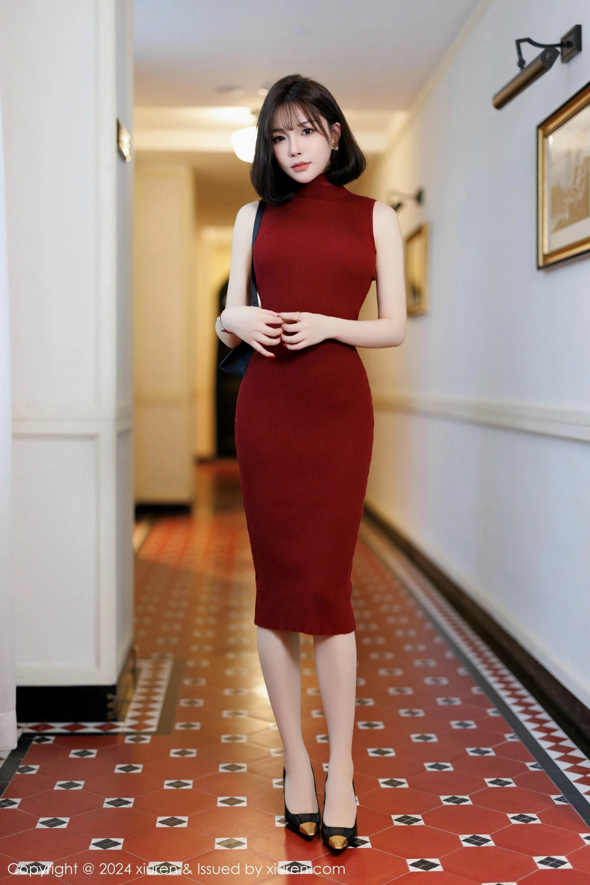 秀人集.com_[XiuRen秀人网]No.9589_女神徐莉芝Booty红色连身裙露浅色内衣配超薄肉丝秀美腿诱惑写真91P