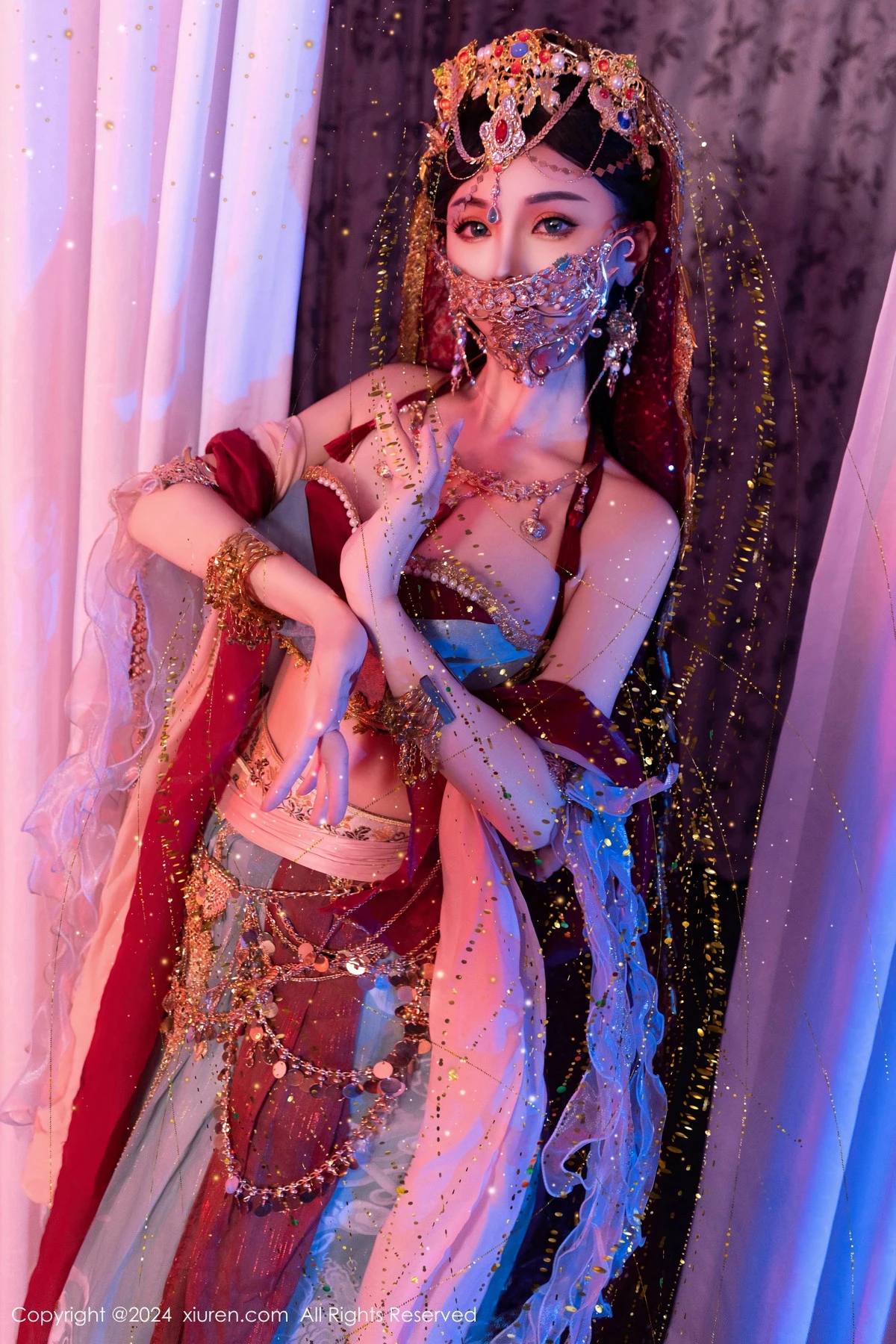 秀人集.com_[XiuRen秀人网]No.9585_新人模特不吃冰淇淋异域风情女郎性感情趣服饰秀火辣身材诱惑写真85P