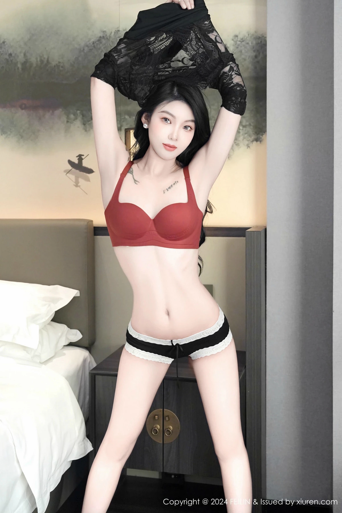 秀人集.com_[FeiLin嗲囡囡]VOL.488_模特希恬儿性感红色内衣配黑色蕾丝短裙秀曼妙身姿撩人诱惑写真61P