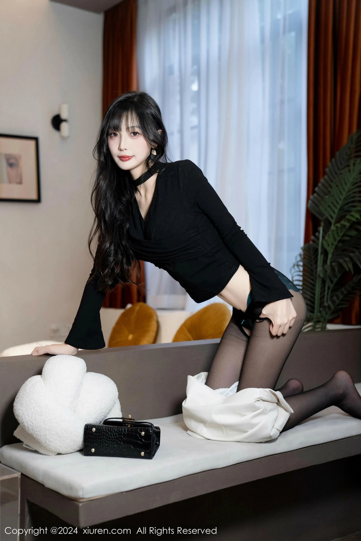 秀人集.com_[XiuRen秀人网]No.9691_模特林星阑性感墨绿色内衣配超薄黑丝秀曼妙身姿迷人诱惑写真100P