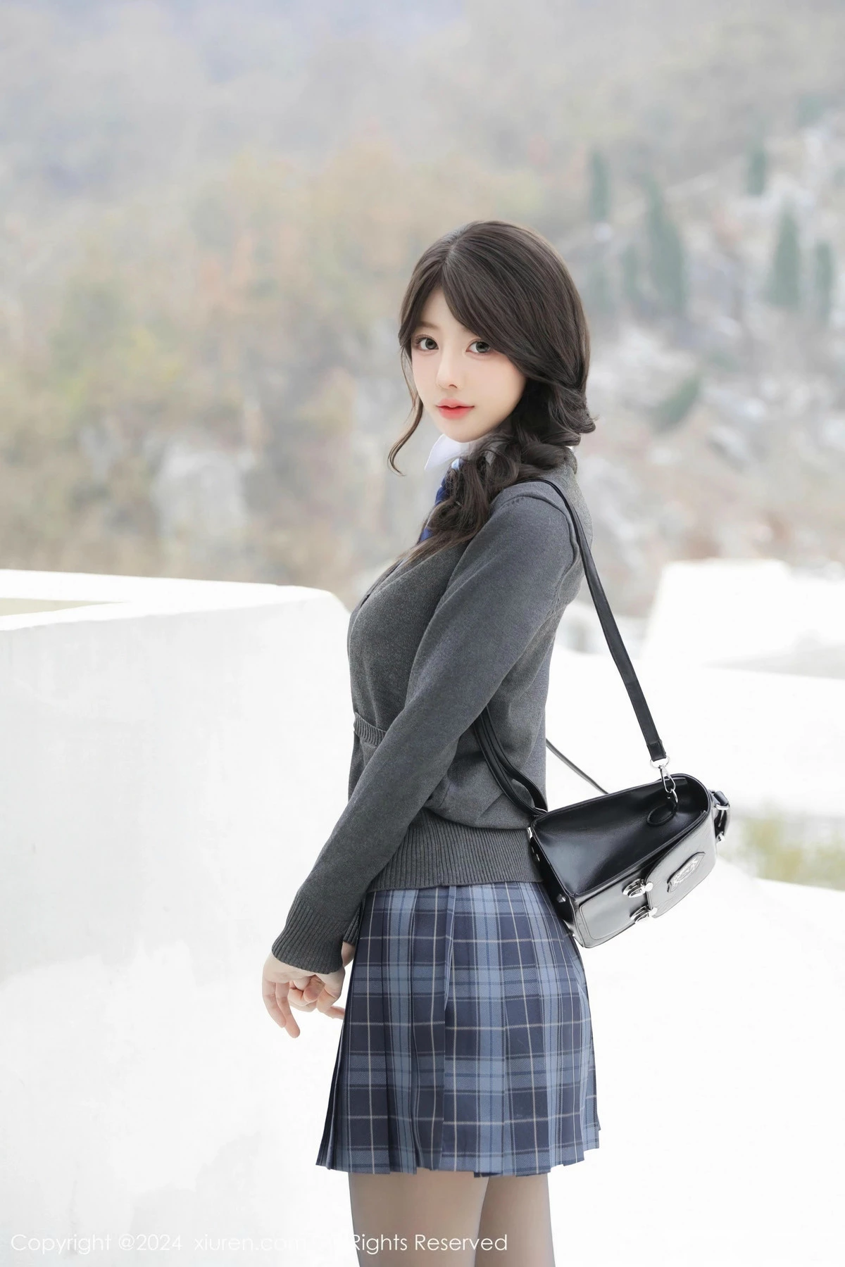 秀人集.com_[XiuRen秀人网]No.9693_模特桃妖夭性感学妹制服露白色内衣配黑丝袜秀曼妙身姿诱惑写真77P