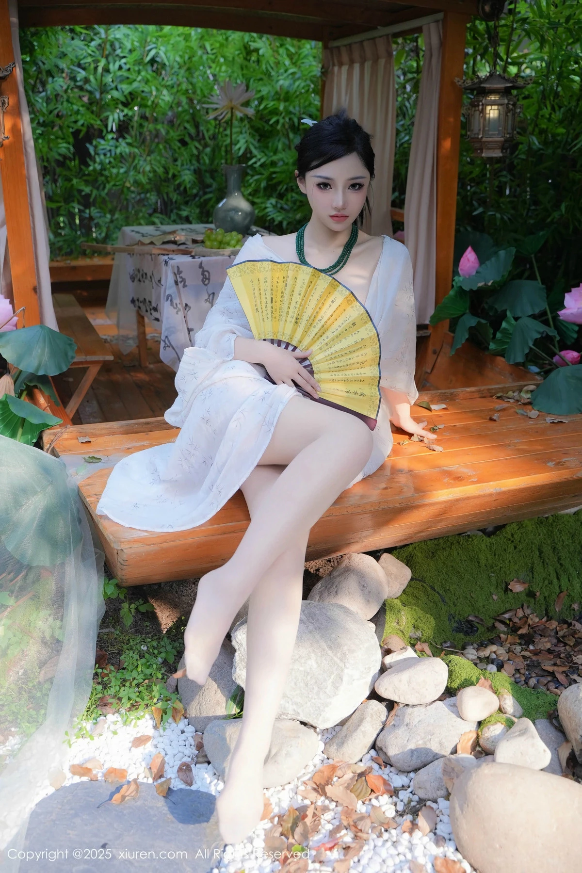 秀人集.com_[XiuRen秀人网]No.9730_模特妙可可Cheese性感白色古风服配超薄白丝秀丰腴身材诱惑写真84P