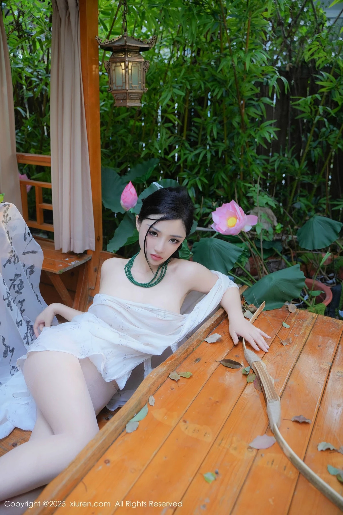 秀人集.com_[XiuRen秀人网]No.9730_模特妙可可Cheese性感白色古风服配超薄白丝秀丰腴身材诱惑写真84P