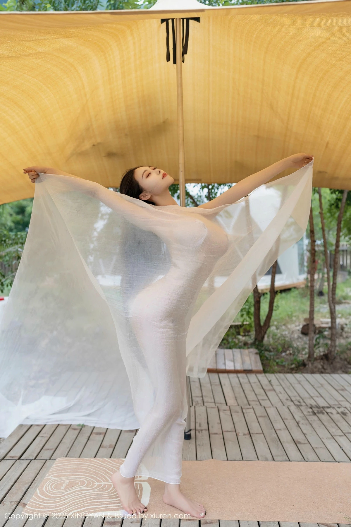 秀人集.com_[XINGYAN星颜社]VOL.298_模特清妙户外性感白色轻透薄纱透视秀诱人胴体火辣诱惑写真80P