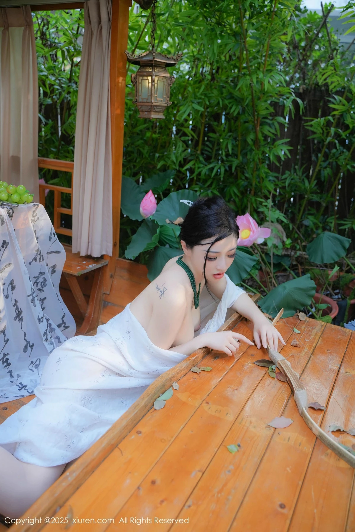 秀人集.com_[XiuRen秀人网]No.9730_模特妙可可Cheese性感白色古风服配超薄白丝秀丰腴身材诱惑写真84P