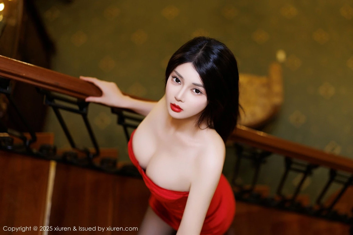 秀人集.com_[XiuRen秀人网]No.9738_模特凯竹Quinn性感红色连衣短裙露情趣内衣秀丰腴身材诱惑写真88P