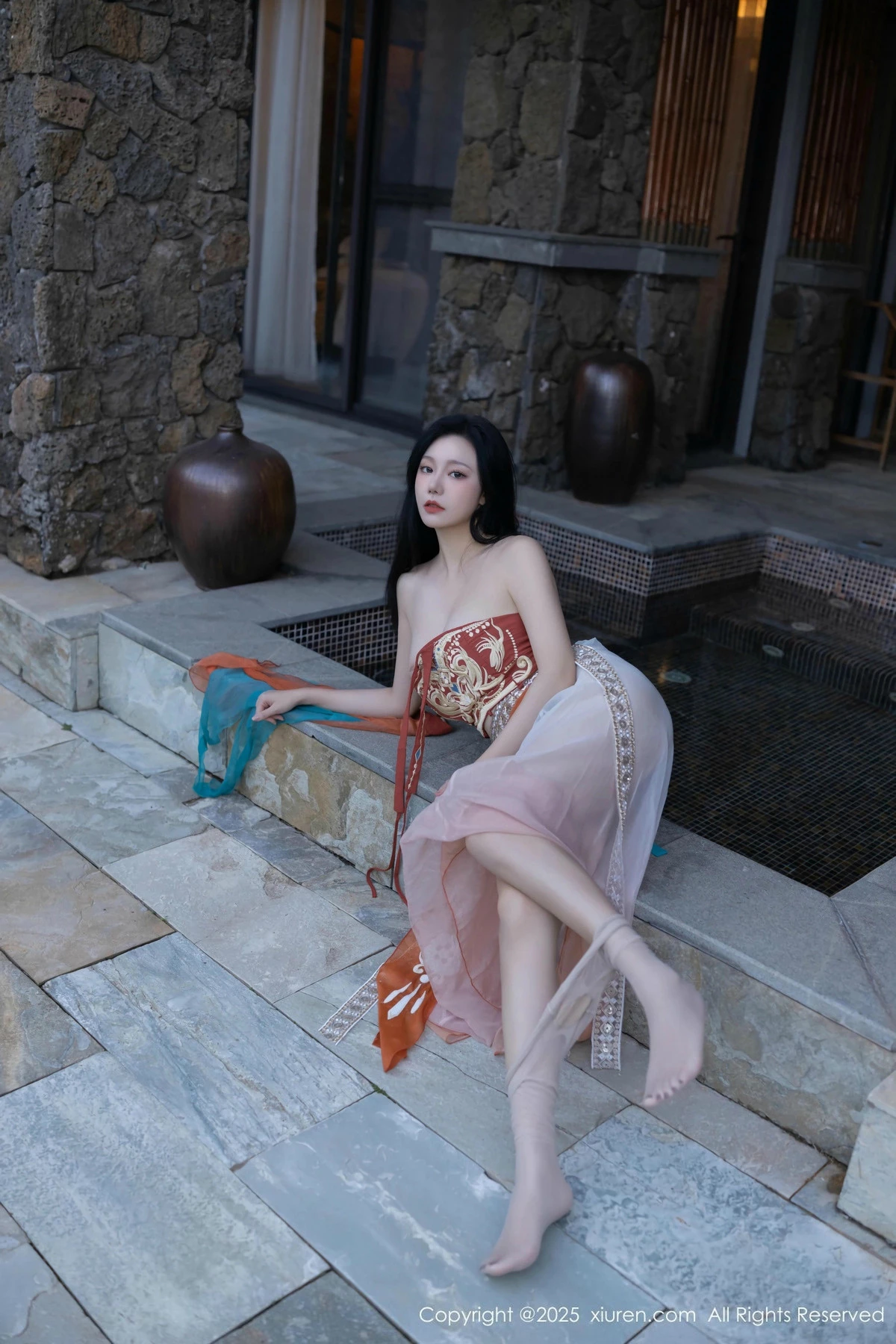 秀人集.com_[XiuRen秀人网]No.9757_模特安然anran性感古风薄纱服饰配超薄肉丝秀丰满身材诱惑写真81P