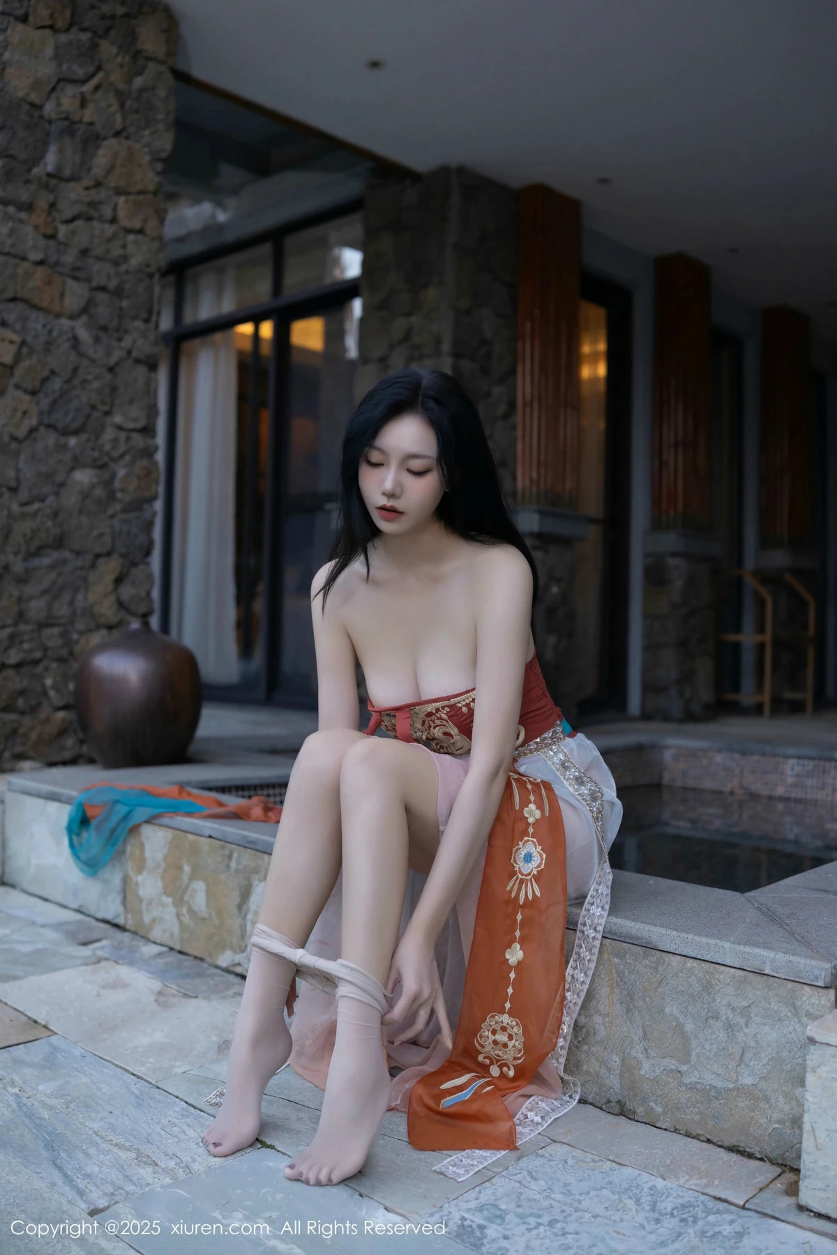 秀人集.com_[XiuRen秀人网]No.9757_模特安然anran性感古风薄纱服饰配超薄肉丝秀丰满身材诱惑写真81P