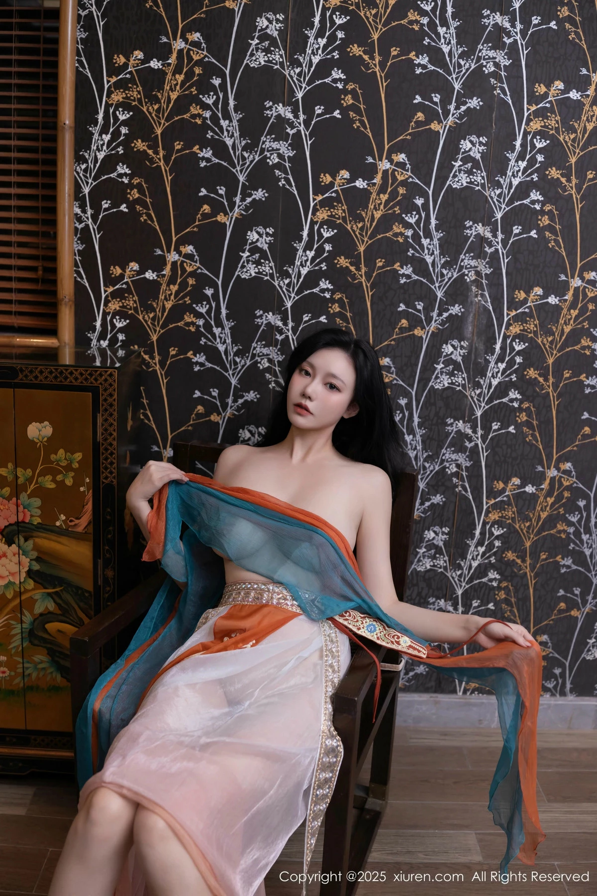 秀人集.com_[XiuRen秀人网]No.9757_模特安然anran性感古风薄纱服饰配超薄肉丝秀丰满身材诱惑写真81P