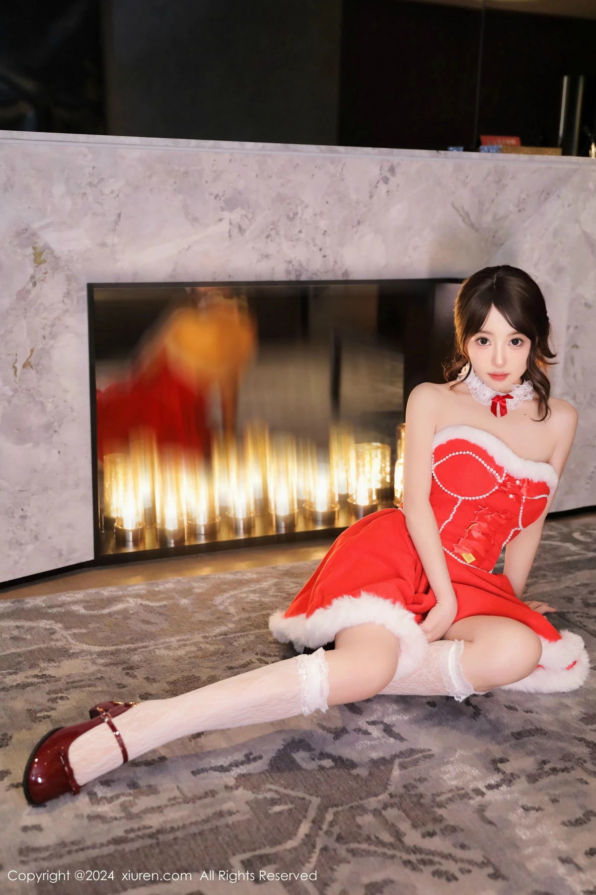 秀人集.com_[XiuRen秀人网]No.9650_模特桃妖夭圣诞主题性感红色短裙配白丝袜秀惹火身材诱惑写真78P