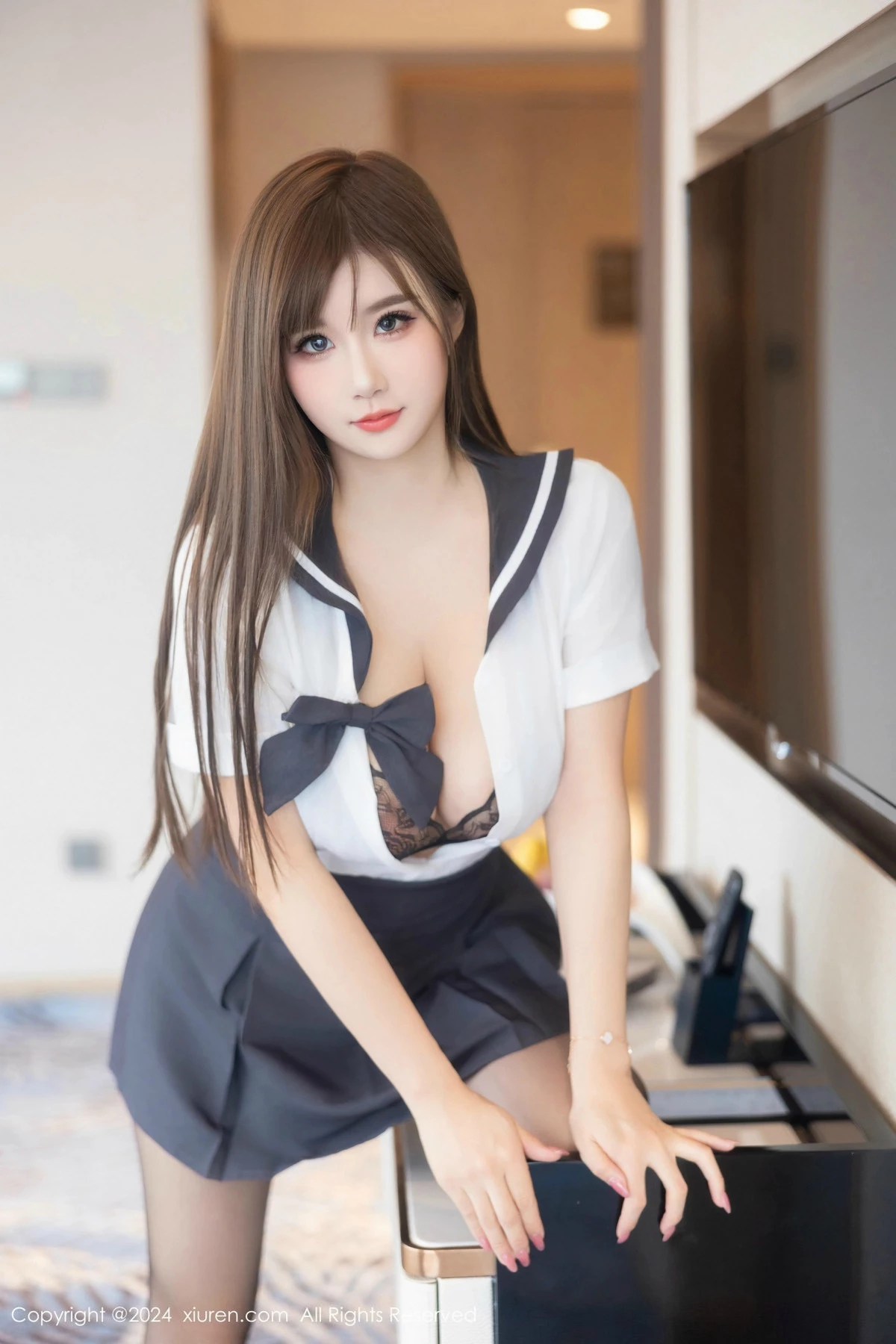 秀人集.com_[XiuRen秀人网]No.9663_模特小肉肉咪性感灰色JK制服配超薄黑丝秀凹凸身材撩人诱惑写真78P