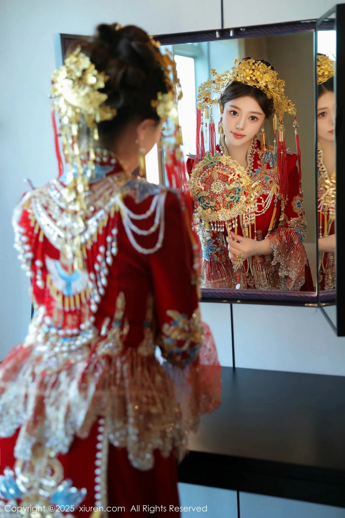 秀人集.com_[XiuRen秀人网]No.9823_模特蛋蛋宝新年主题性感红色新娘装露白色内衣秀丰腴身材诱惑写真79P