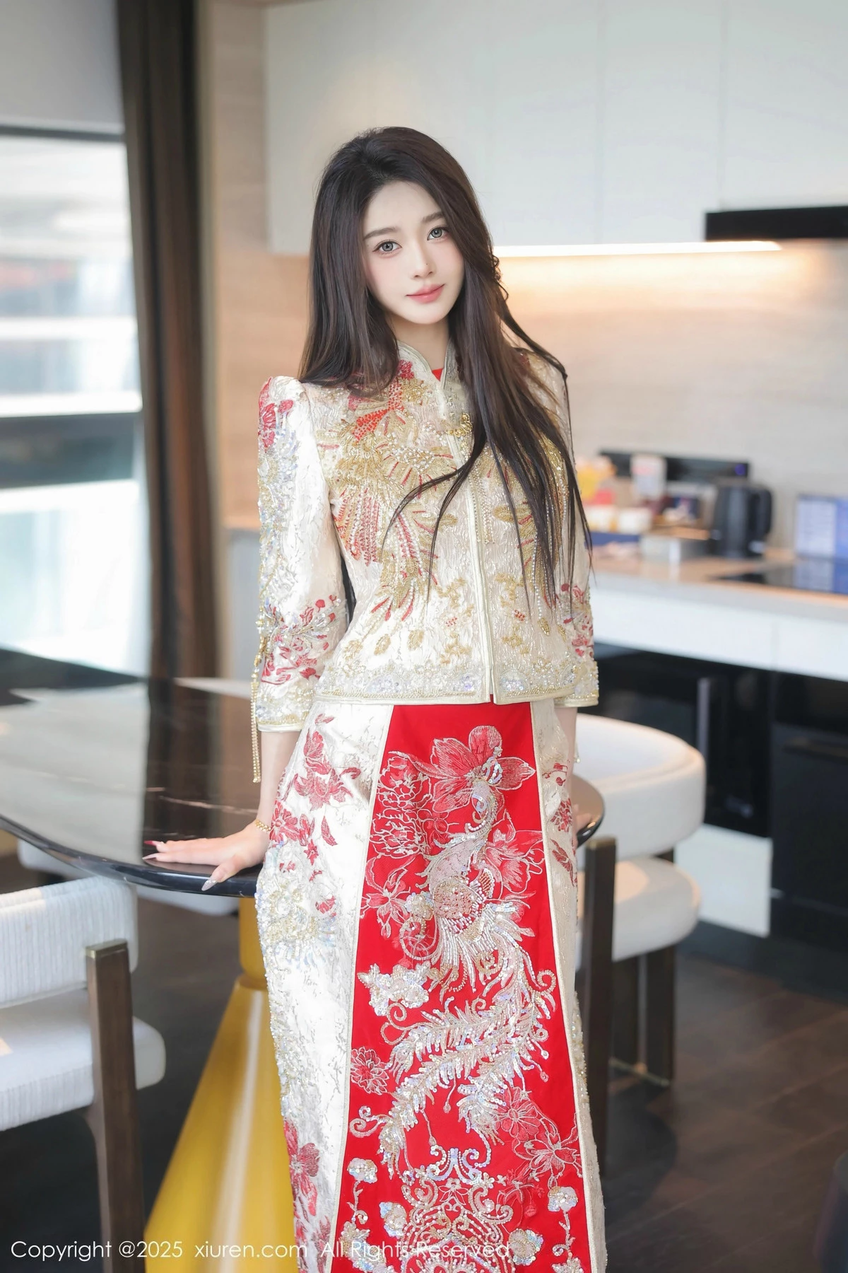 秀人集.com_[XiuRen秀人网]No.9833_模特Candy糖糖性感喜庆服饰露红色情趣服饰秀丰腴身材诱惑写真88P