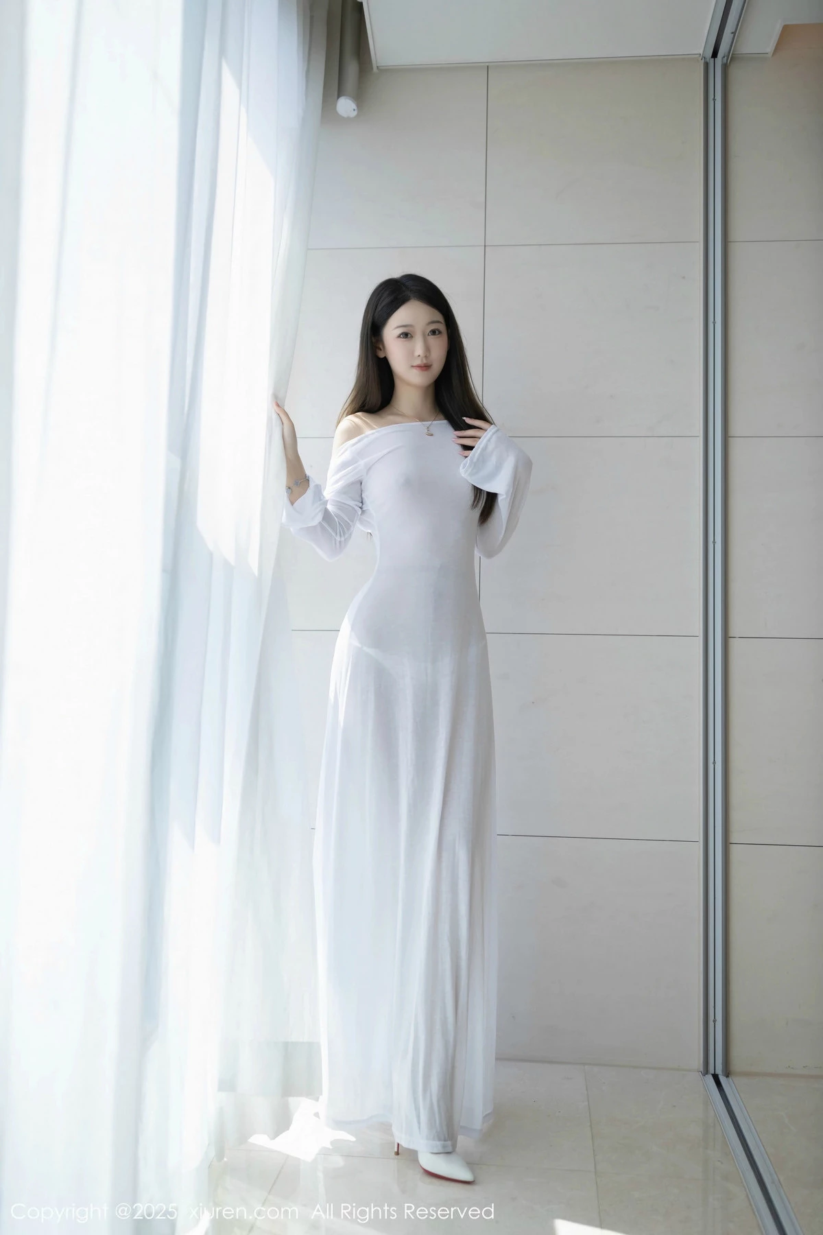 秀人集.com_[XiuRen秀人网]No.9840_模特唐安琪性感白色连衣长裙配开档肉丝秀曼妙身姿撩人诱惑写真84P