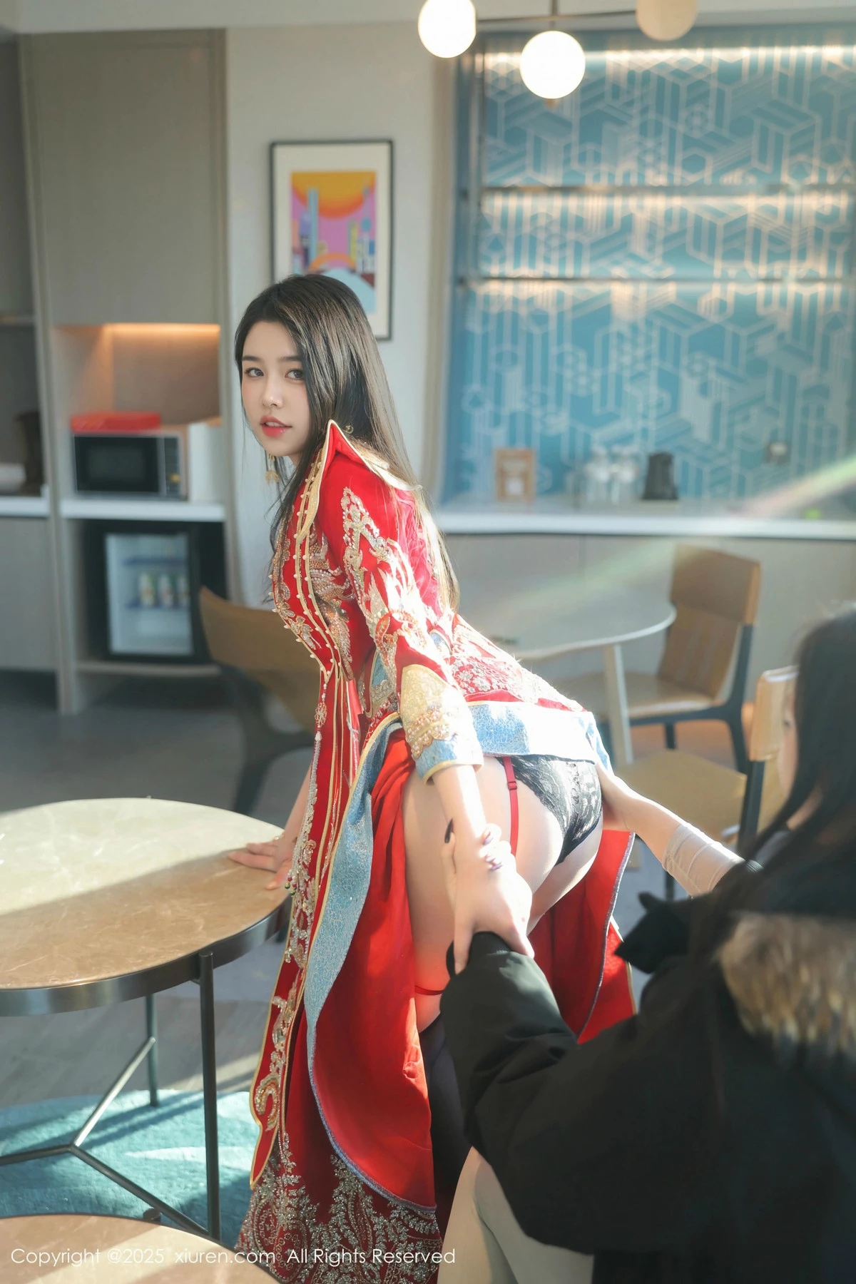 秀人集.com_[XiuRen秀人网]No.9869_模特林若凡F性感红色新娘装配黑丝吊袜半脱秀丰腴身材诱惑写真74P