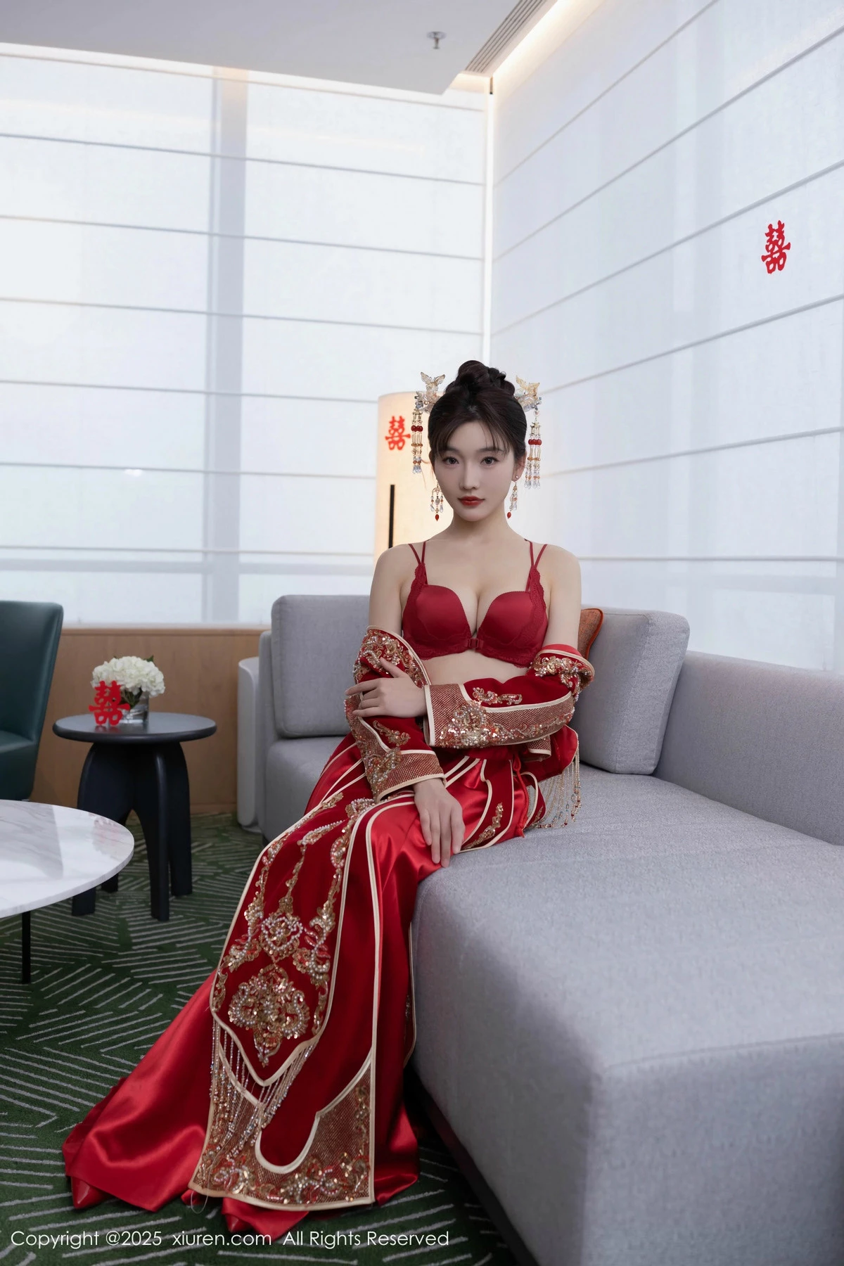 秀人集.com_[XiuRen秀人网]No.9770_模特陆萱萱性感新娘装露红色内衣配超薄肉丝秀柔美身材诱惑写真82P