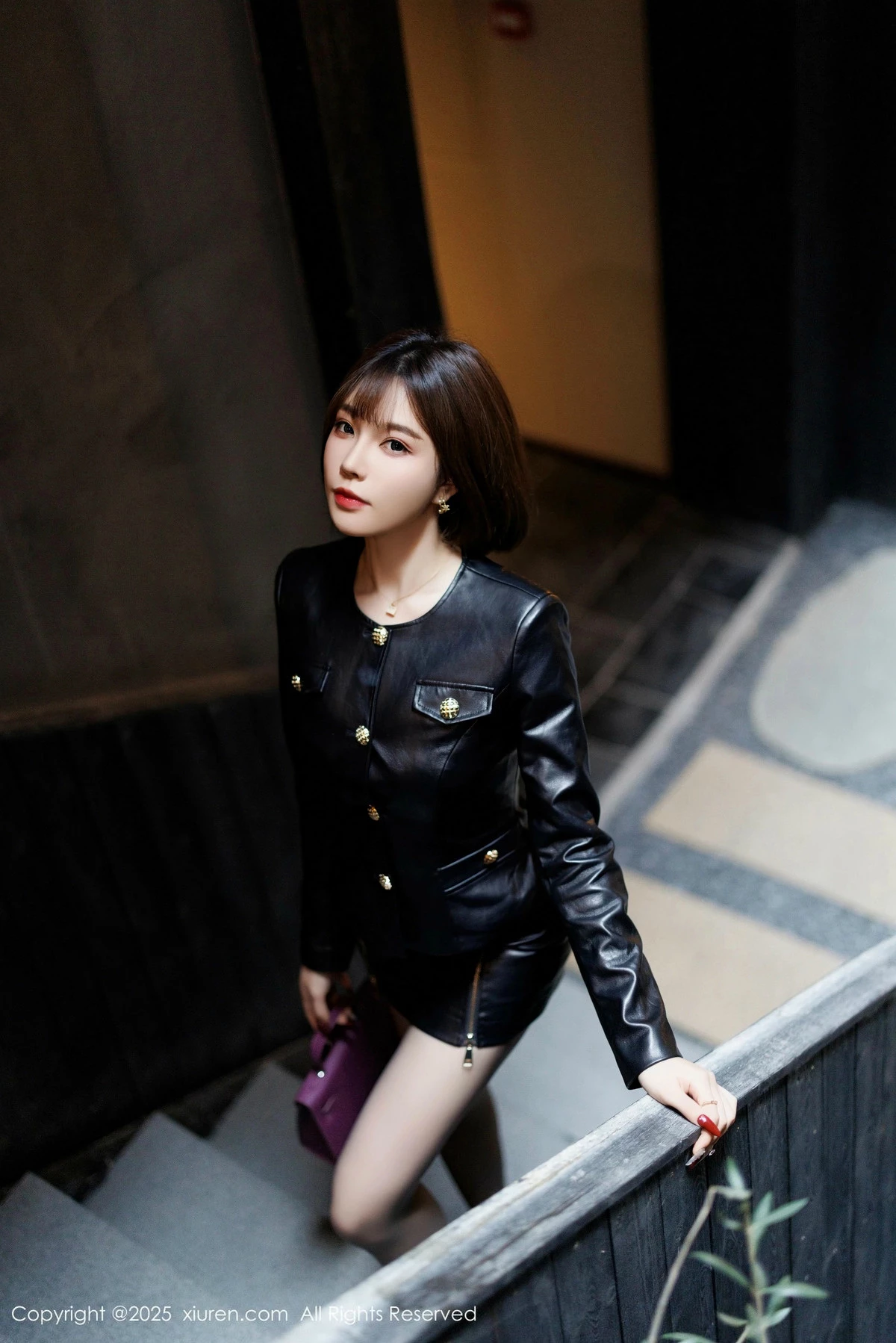 秀人集.com_[XiuRen秀人网]No.9769_女神徐莉芝Booty性感黑色情趣内衣配黑丝吊袜秀完美身材诱惑写真101P