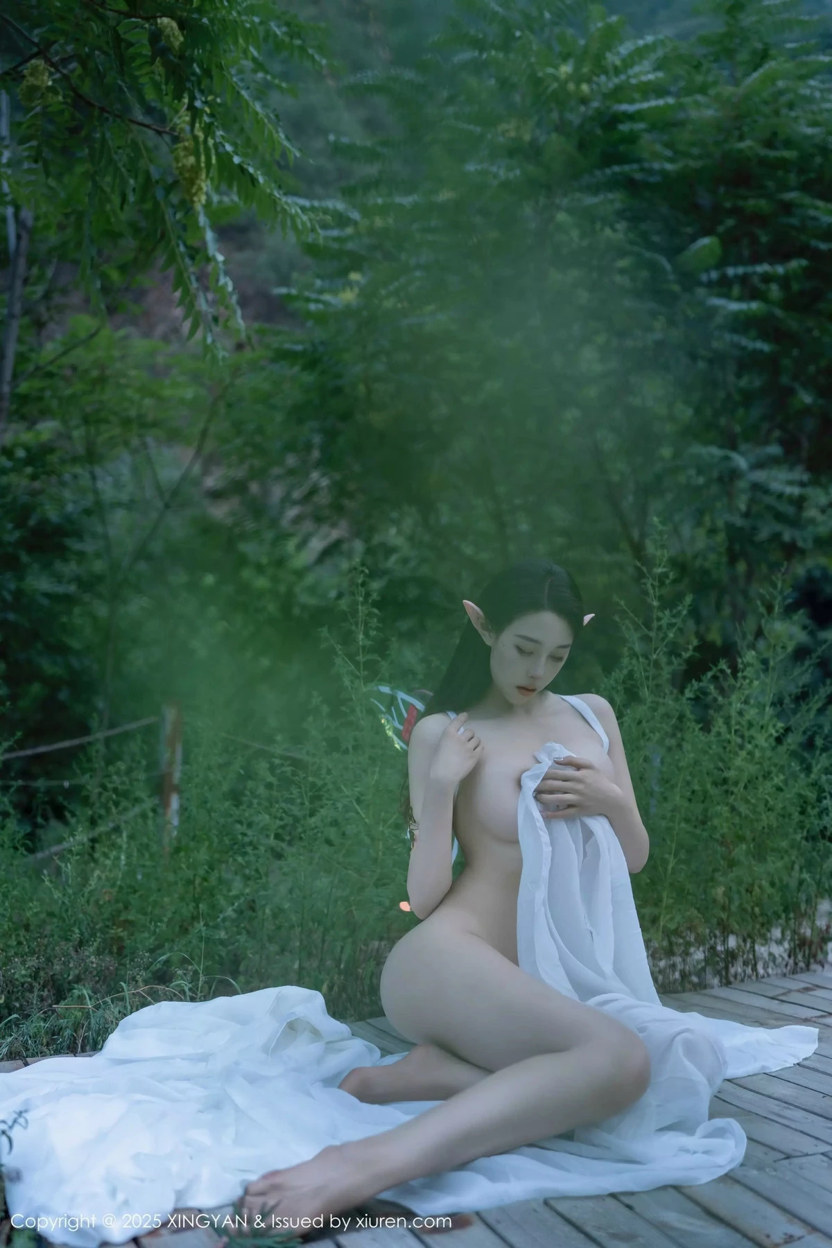 秀人集.com_[XINGYAN星颜社]VOL.314_模特清妙精灵装扮性感白色连衣长裙秀翘臀美腿惹火诱惑写真60P