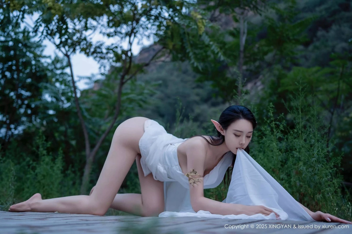 秀人集.com_[XINGYAN星颜社]VOL.314_模特清妙精灵装扮性感白色连衣长裙秀翘臀美腿惹火诱惑写真60P