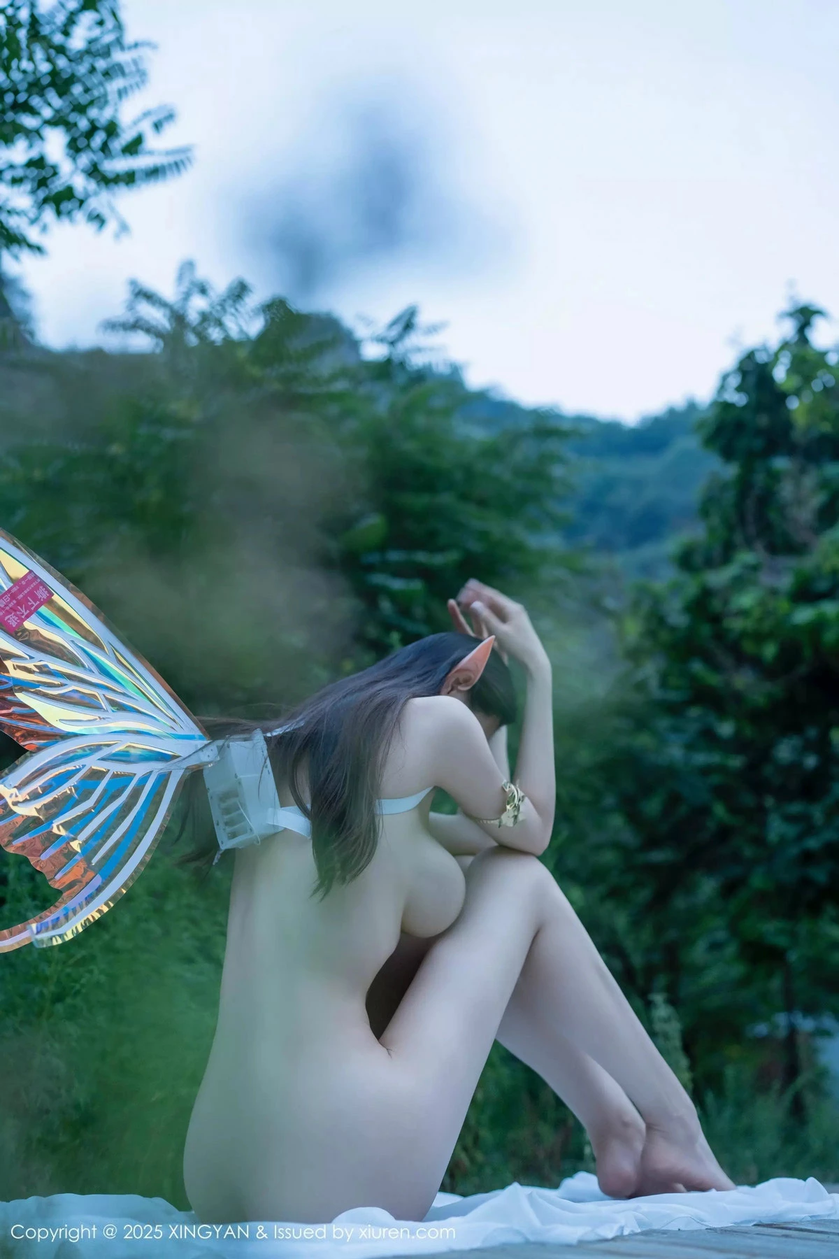 秀人集.com_[XINGYAN星颜社]VOL.314_模特清妙精灵装扮性感白色连衣长裙秀翘臀美腿惹火诱惑写真60P