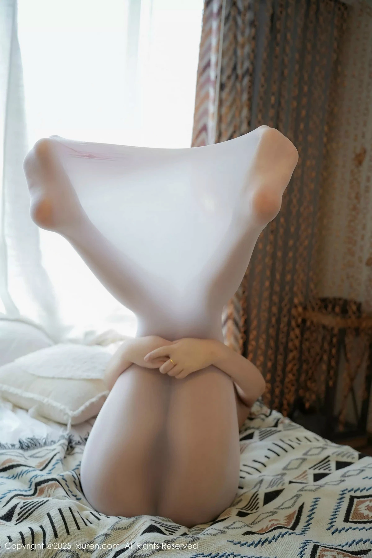 秀人集.com_[XiuRen秀人网]No.9935_模特姚若兮vay私房性感粉色连体丝袜透视秀曼妙身姿诱惑写真63P