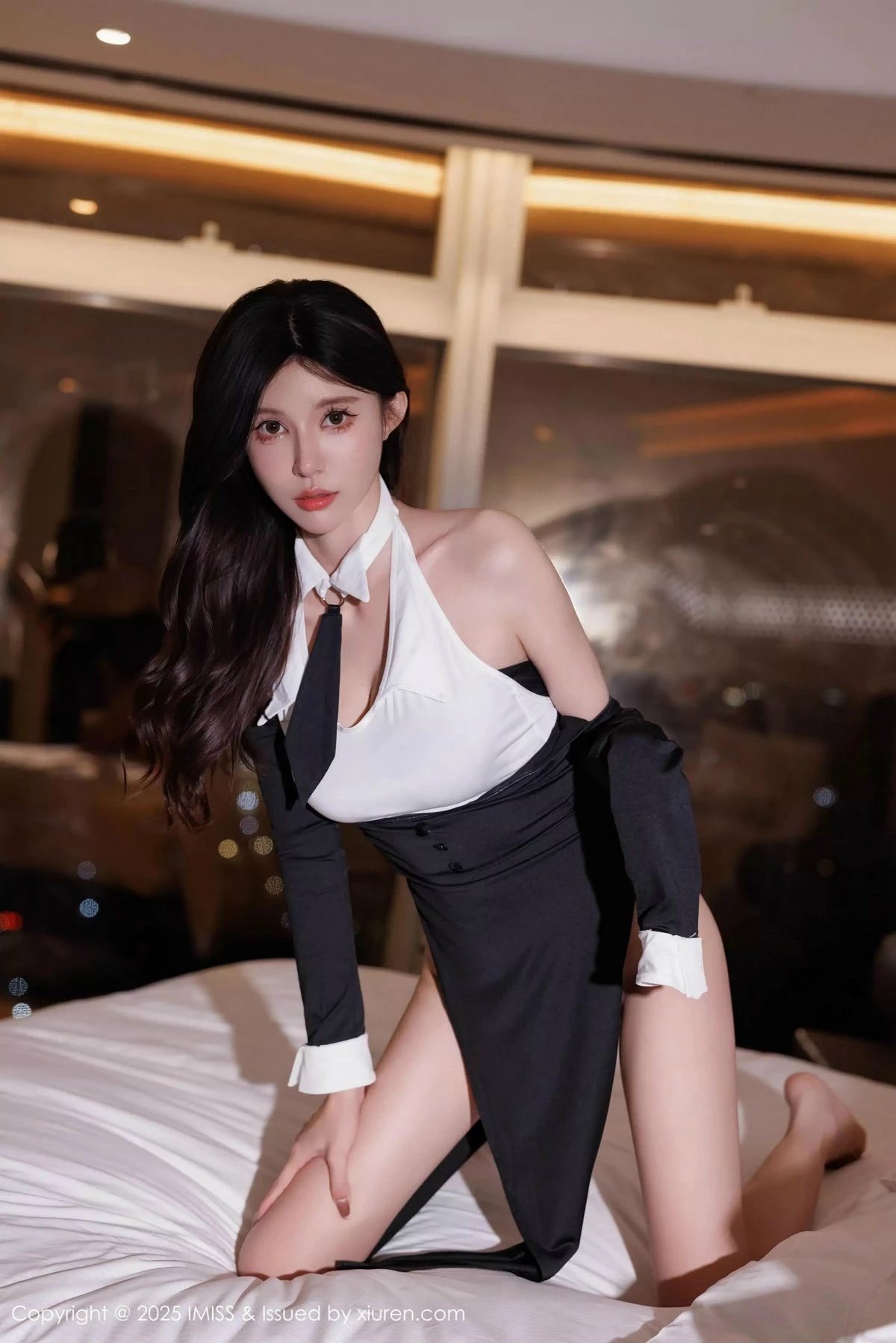 秀人集.com_[IMISS爱蜜社]Vol.786_模特泥鳅鳅性感黑色情趣内衣配超薄黑丝秀完美身材撩人诱惑写真65P