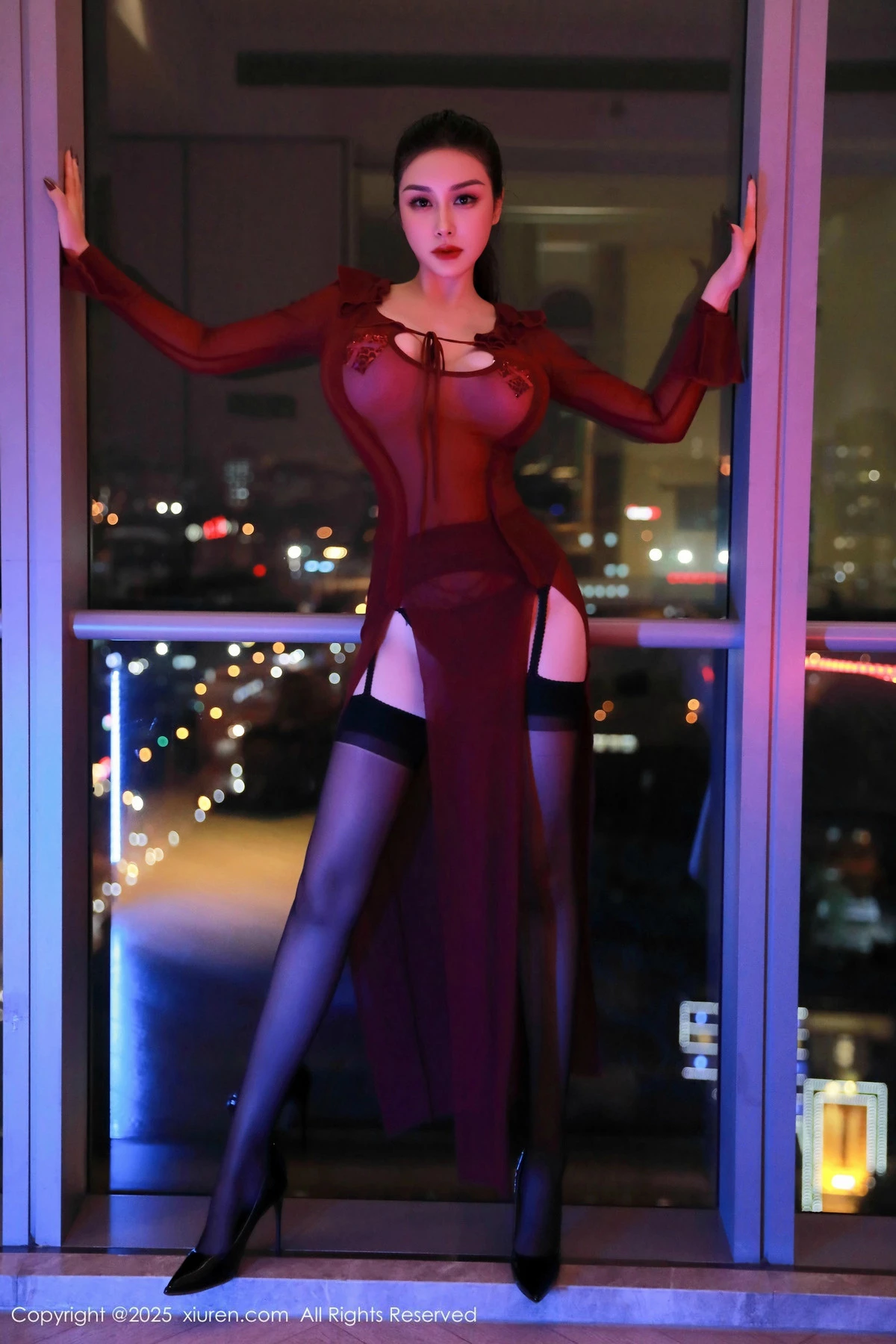 秀人集.com_[XiuRen秀人网]No.9973_模特田冰冰性感酒红色薄纱连衣裙配黑丝吊袜秀丰满身材诱惑写真53P