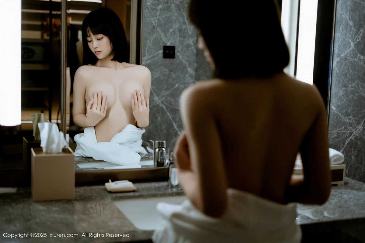 秀人集.com_[XiuRen秀人网]No.9972_模特涵涵Luna浴室性感白色婚纱+白色浴袍秀凹凸身材完美诱惑写真74P