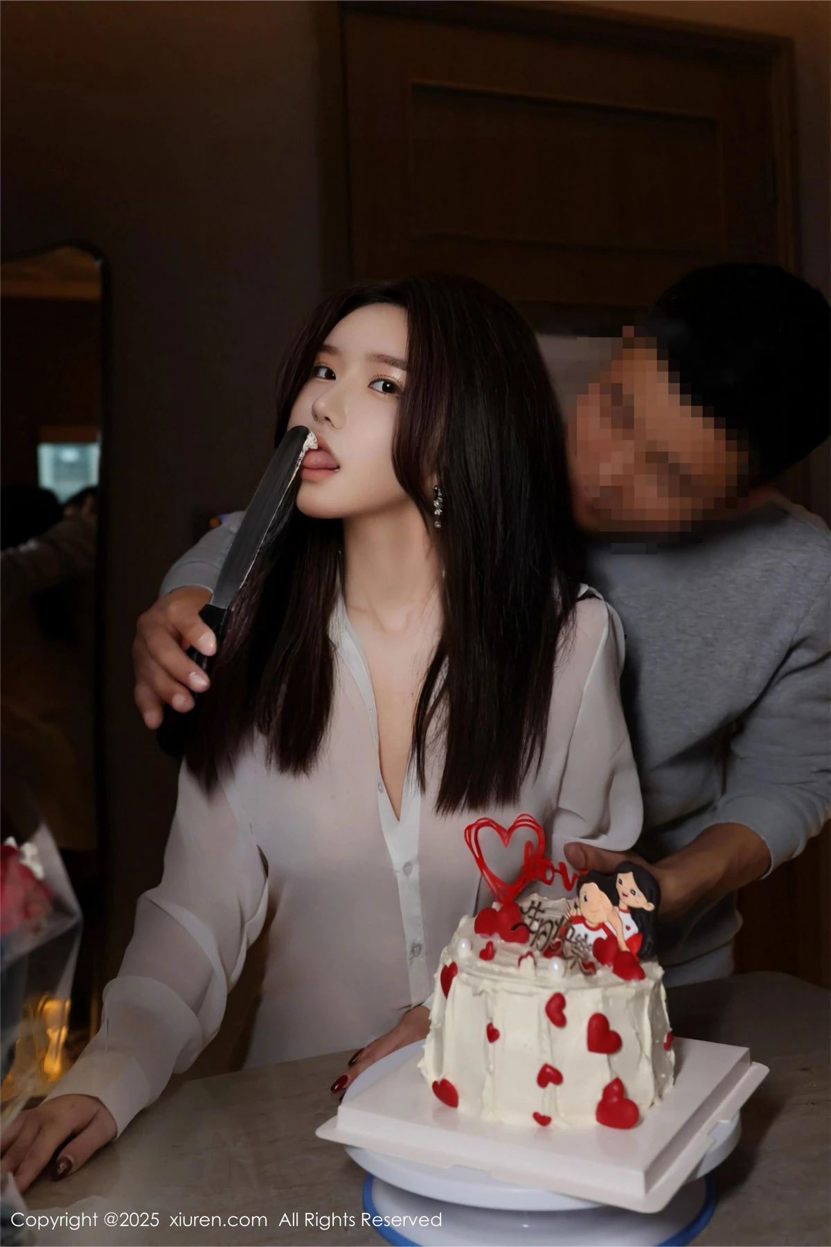 秀人集.com_[XiuRen秀人网]No.9983_模特小薯条nienie纪念日主题性感白衬衫配超薄黑丝秀美腿诱惑写真106P