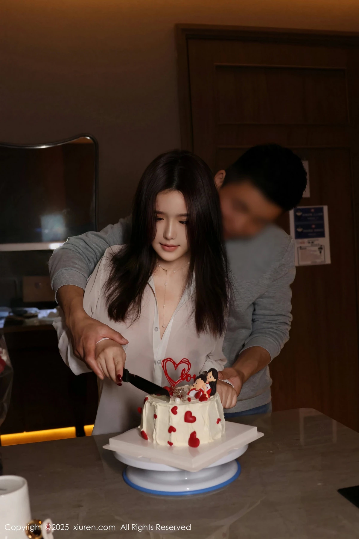 秀人集.com_[XiuRen秀人网]No.9983_模特小薯条nienie纪念日主题性感白衬衫配超薄黑丝秀美腿诱惑写真106P