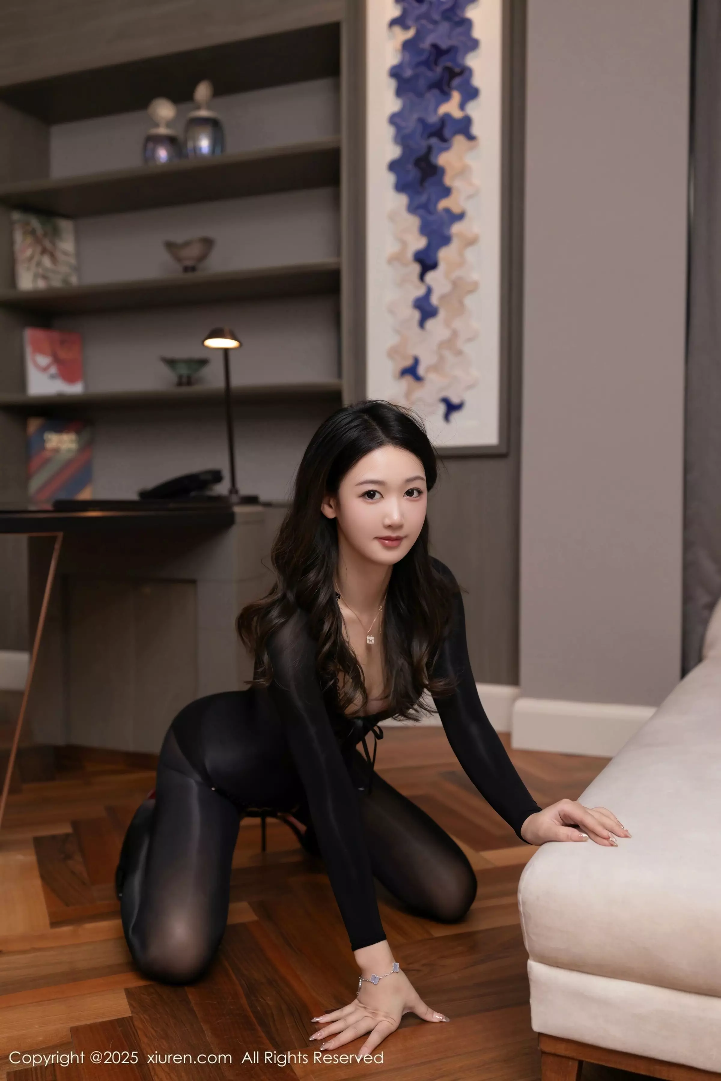 秀人集.com_[XiuRen秀人网]No.10030_模特唐安琪性感黑色外衣露开档连体黑丝袜秀完美身材诱惑写真79P