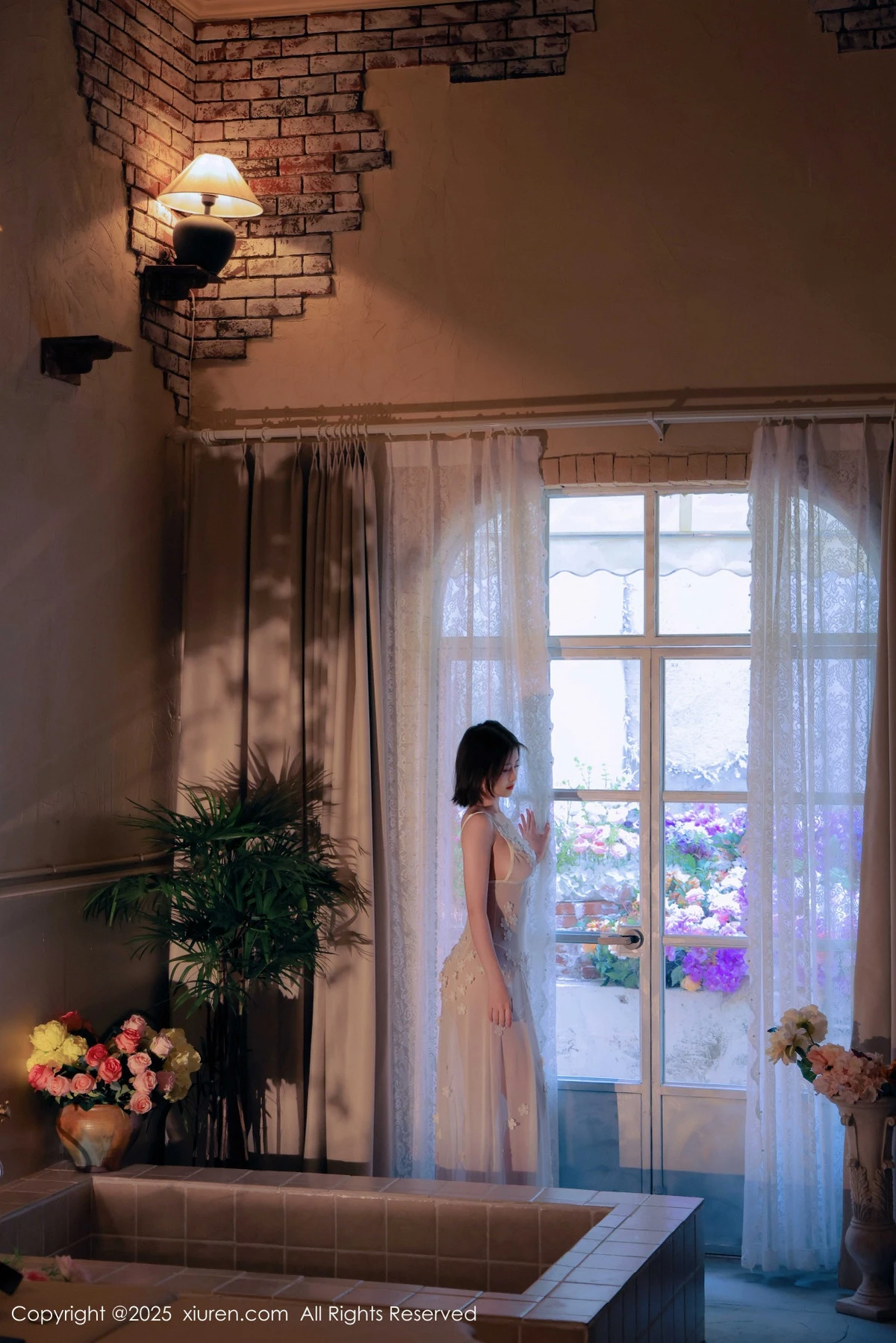 秀人集.com_[XiuRen秀人网]No.9920_模特小橘子orange性感白色薄透蕾丝连体短裙秀惹火身材诱惑写真86P