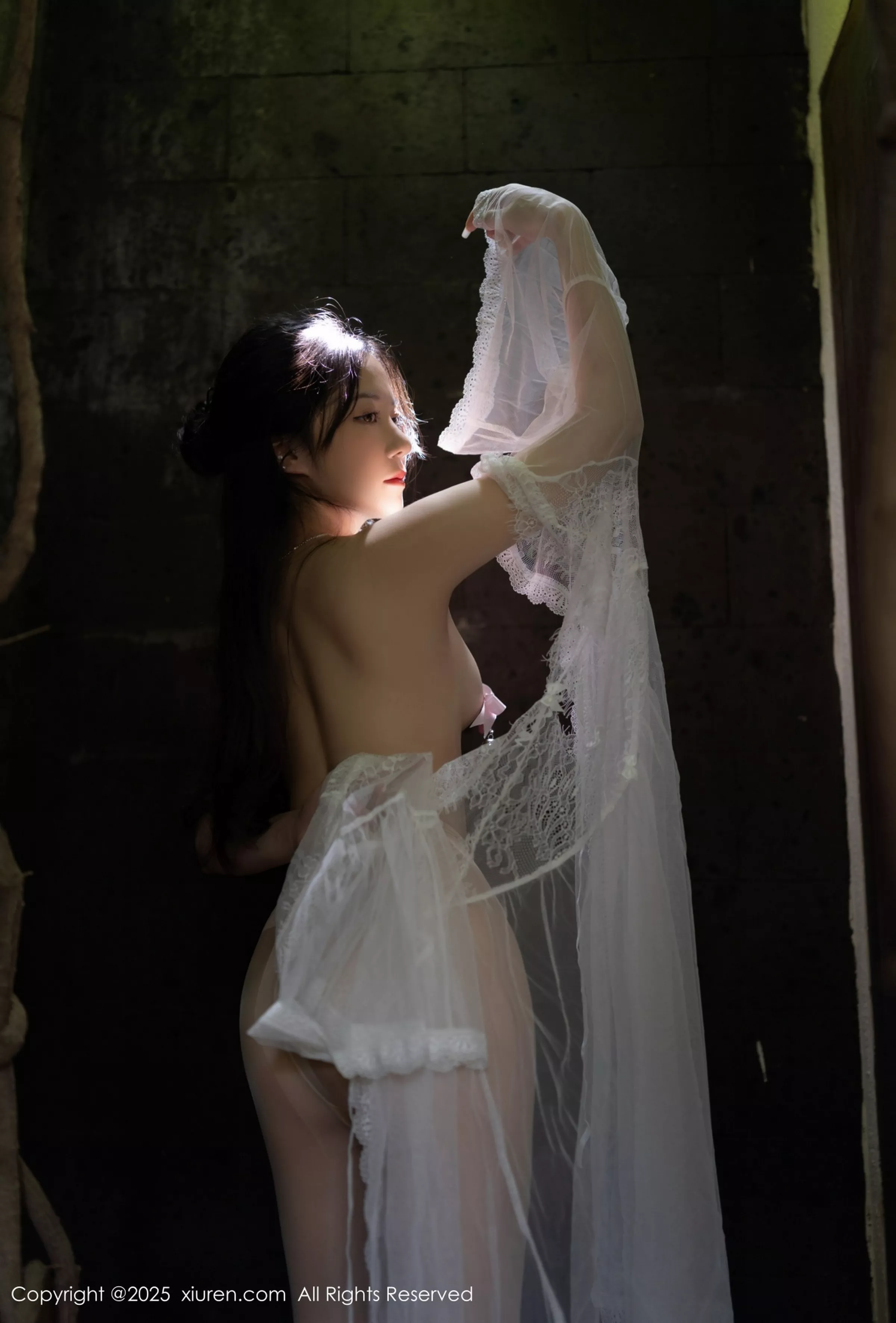 秀人集.com_[XiuRen秀人网]No.10173_模特鱼子酱Fish性感白色轻透连衣裙透视秀惹火身材撩人诱惑写真80P