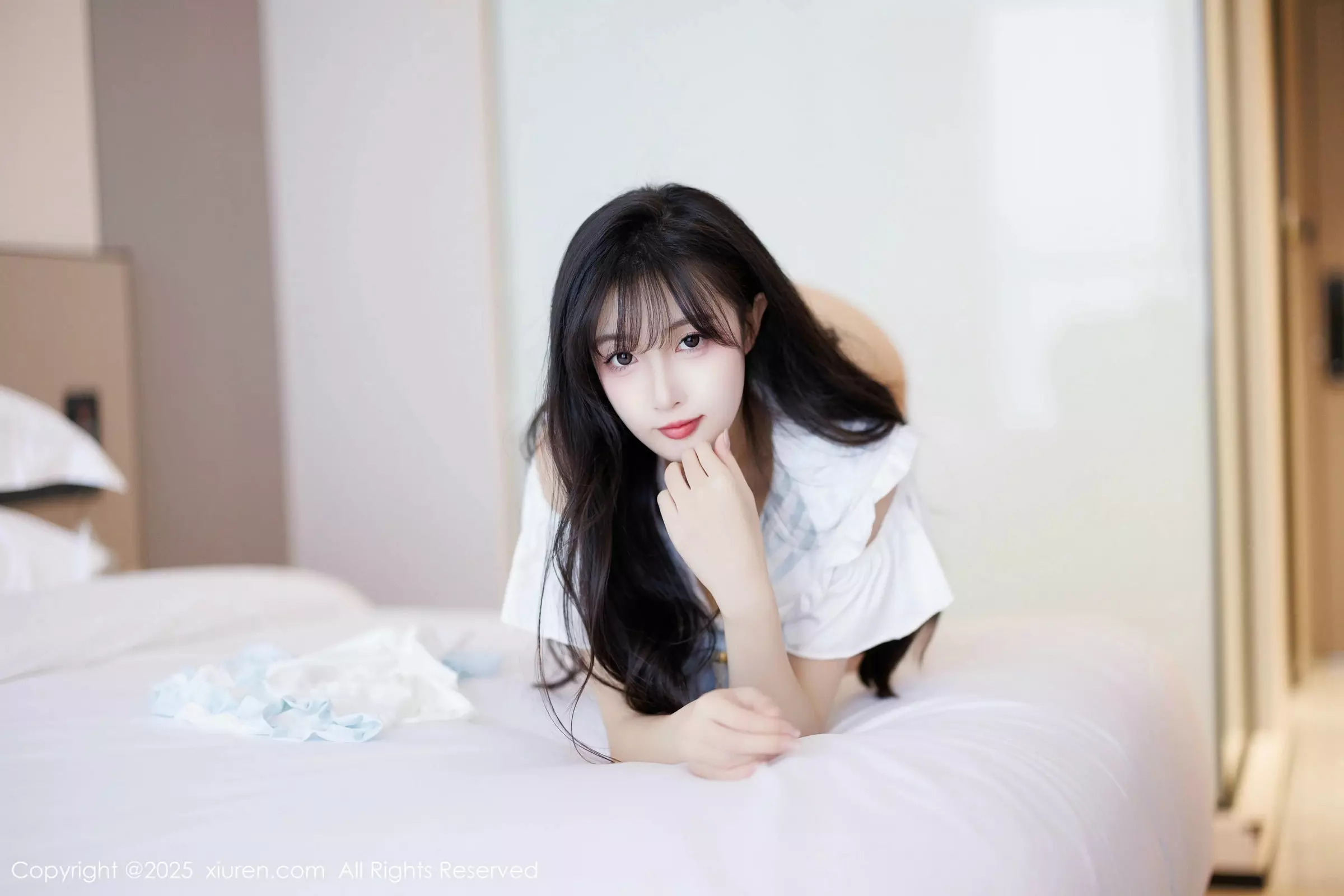 秀人集.com_[XiuRen秀人网]No.10067_模特樱桃小阑子性感白色上衣配黑短裙秀曼妙身姿迷人诱惑写真83P