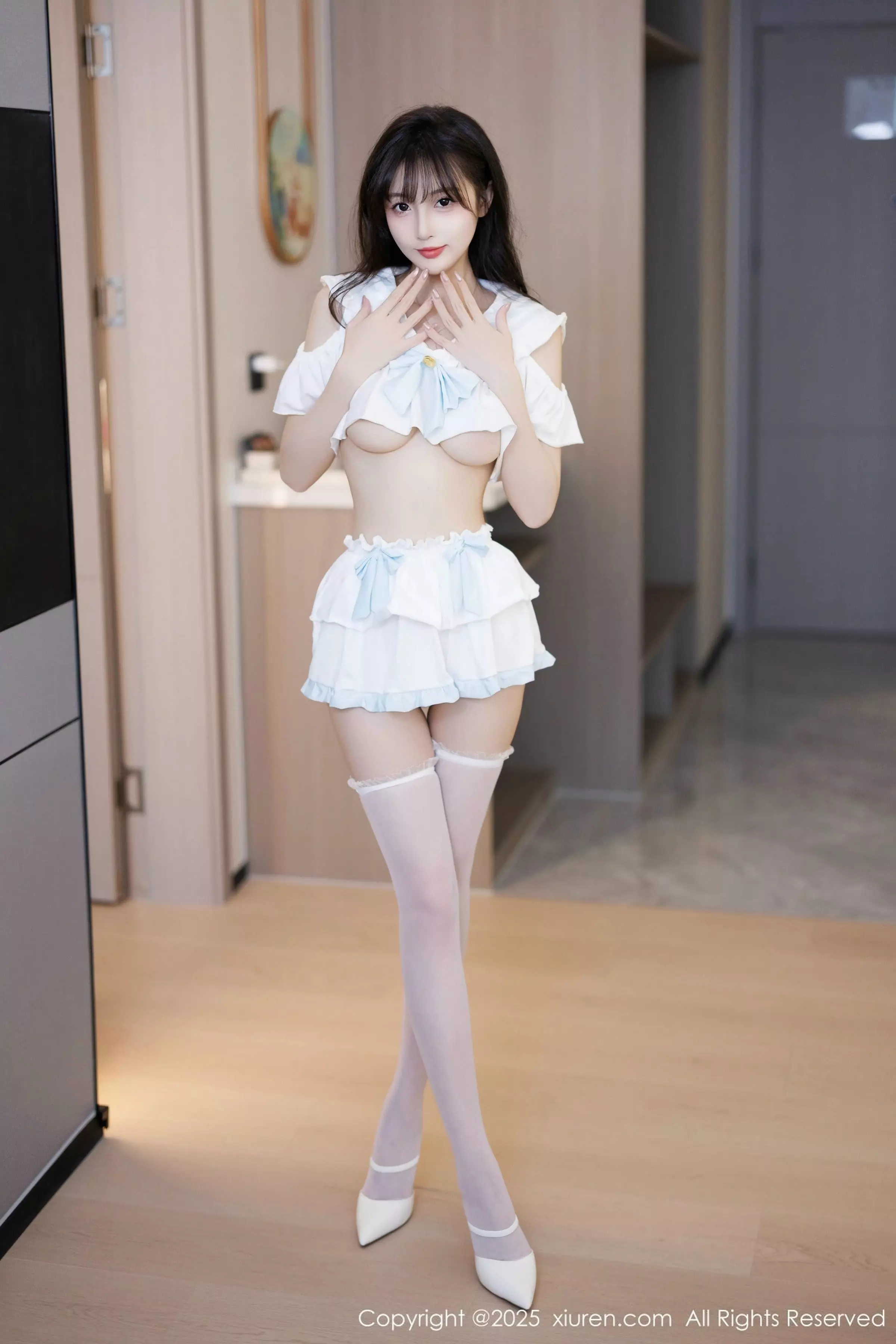 秀人集.com_[XiuRen秀人网]No.10067_模特樱桃小阑子性感白色上衣配黑短裙秀曼妙身姿迷人诱惑写真83P