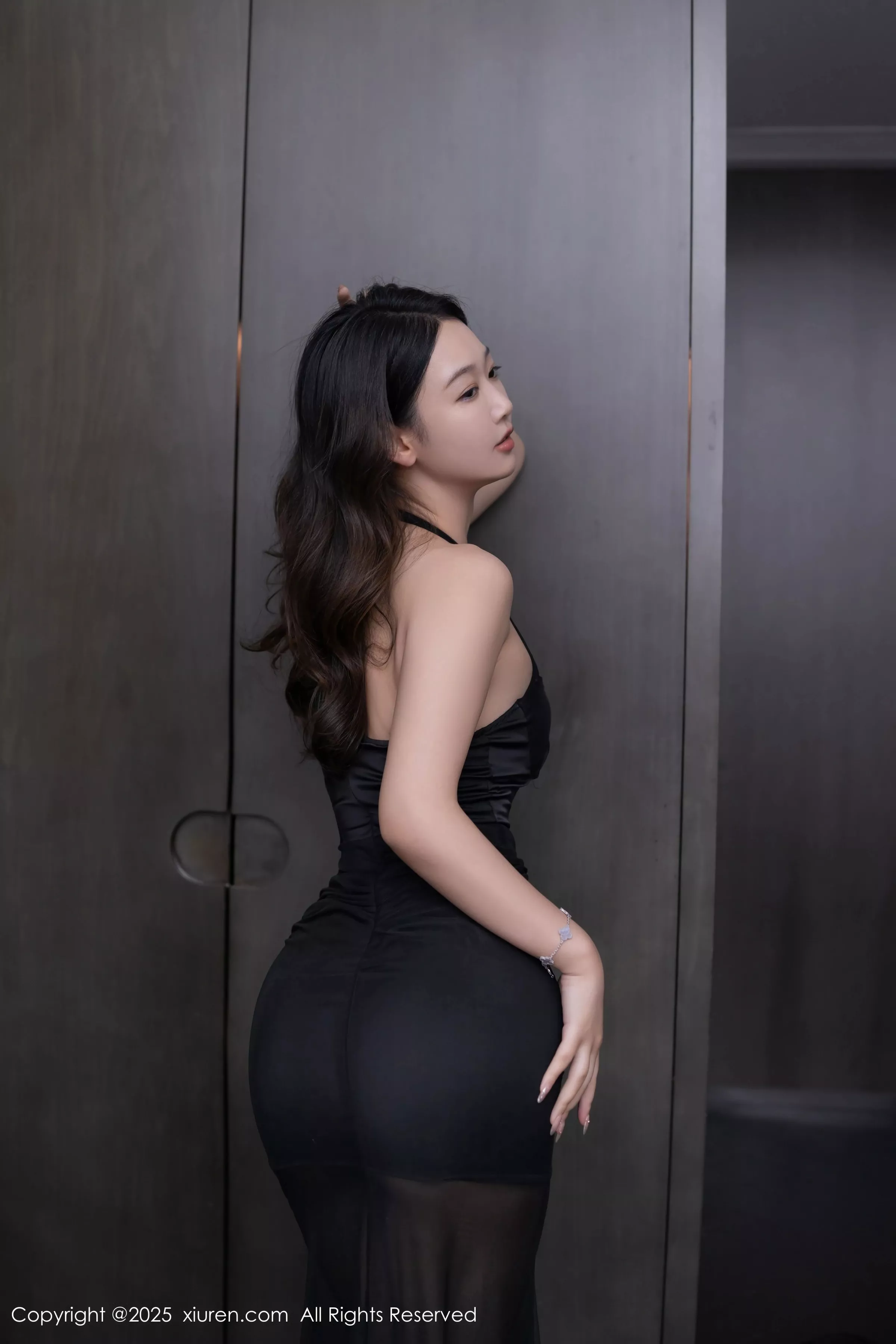 秀人集.com_[XiuRen秀人网]No.10208_模特唐安琪性感黑色薄纱连衣裙配超薄黑丝秀曼妙身姿迷人写真79P