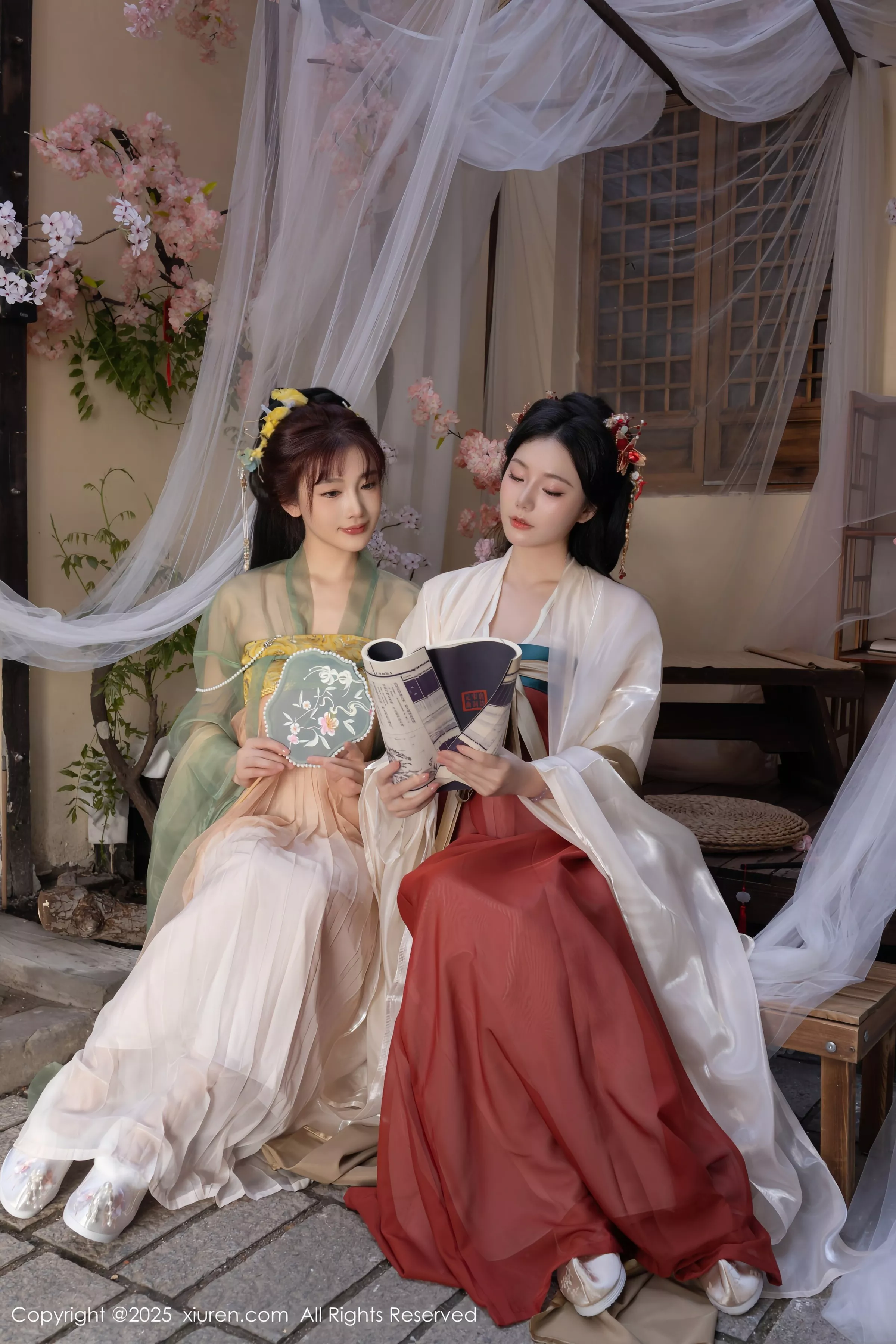 秀人集.com_[XiuRen秀人网]No.10223_模特合集女神陆萱萱＆安然anran激情互动薄纱古装撩人诱惑写真80P