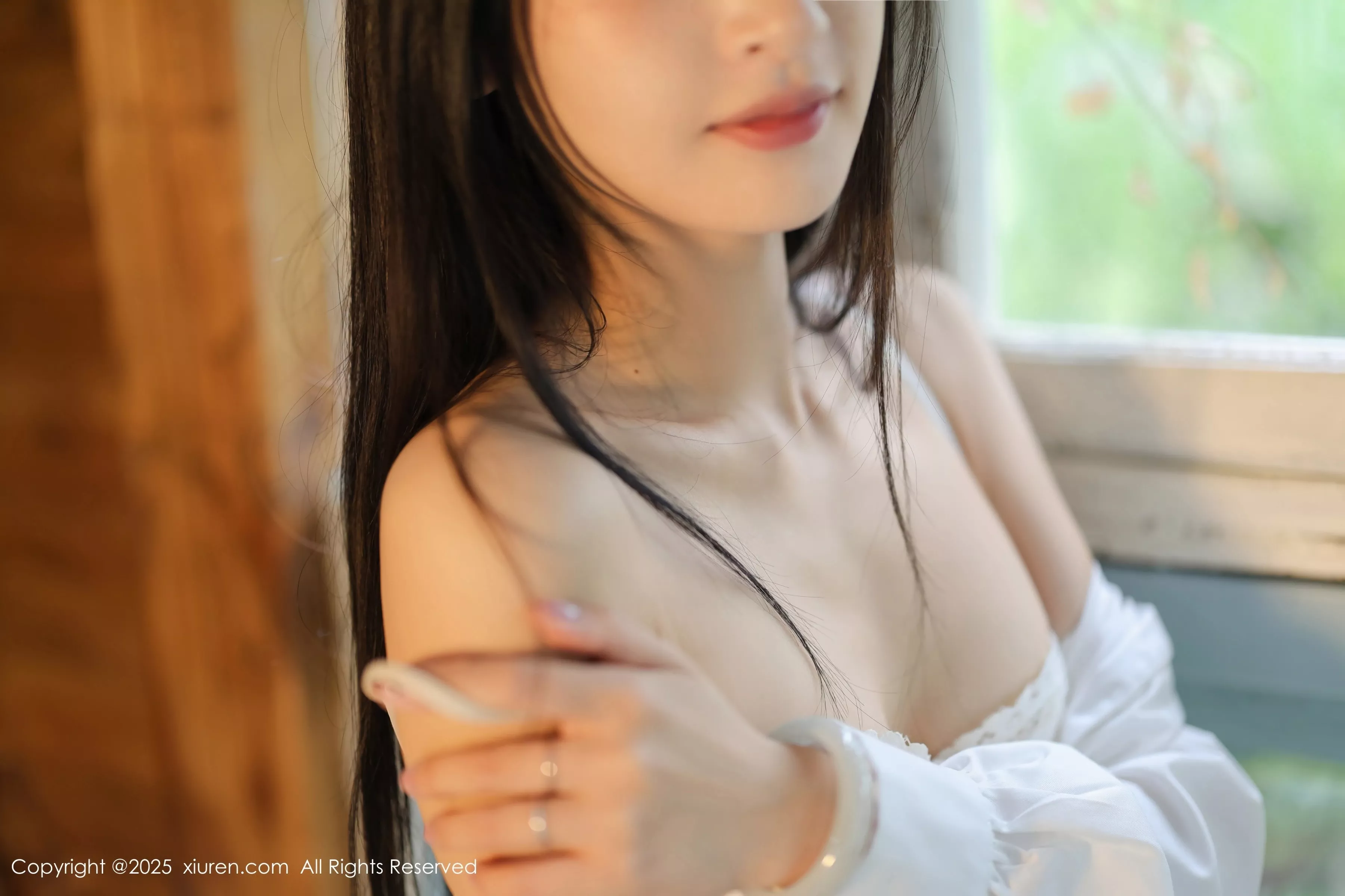 秀人集.com_[XiuRen秀人网]No.10215_新人模特茂木希子性感红色裙子配肉色丝袜秀完美曲线诱惑写真82P