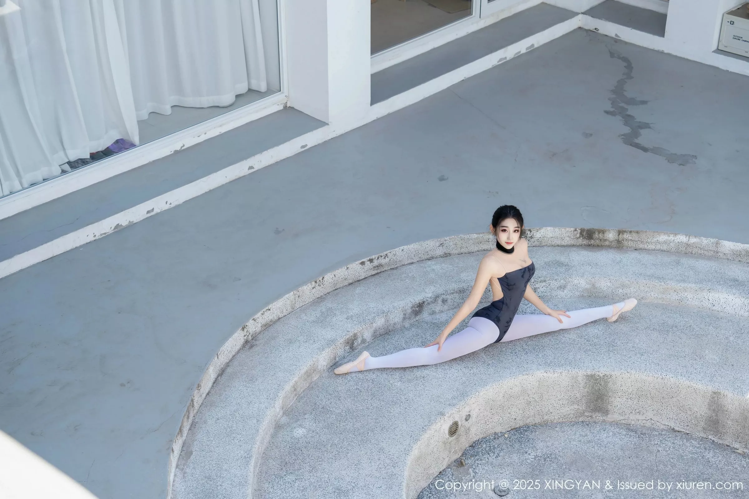 秀人集.com_[XINGYAN星颜社]VOL.345_模特星冉舞姿拍摄性感深色芭蕾舞服秀曼妙身姿完美诱惑写真79P