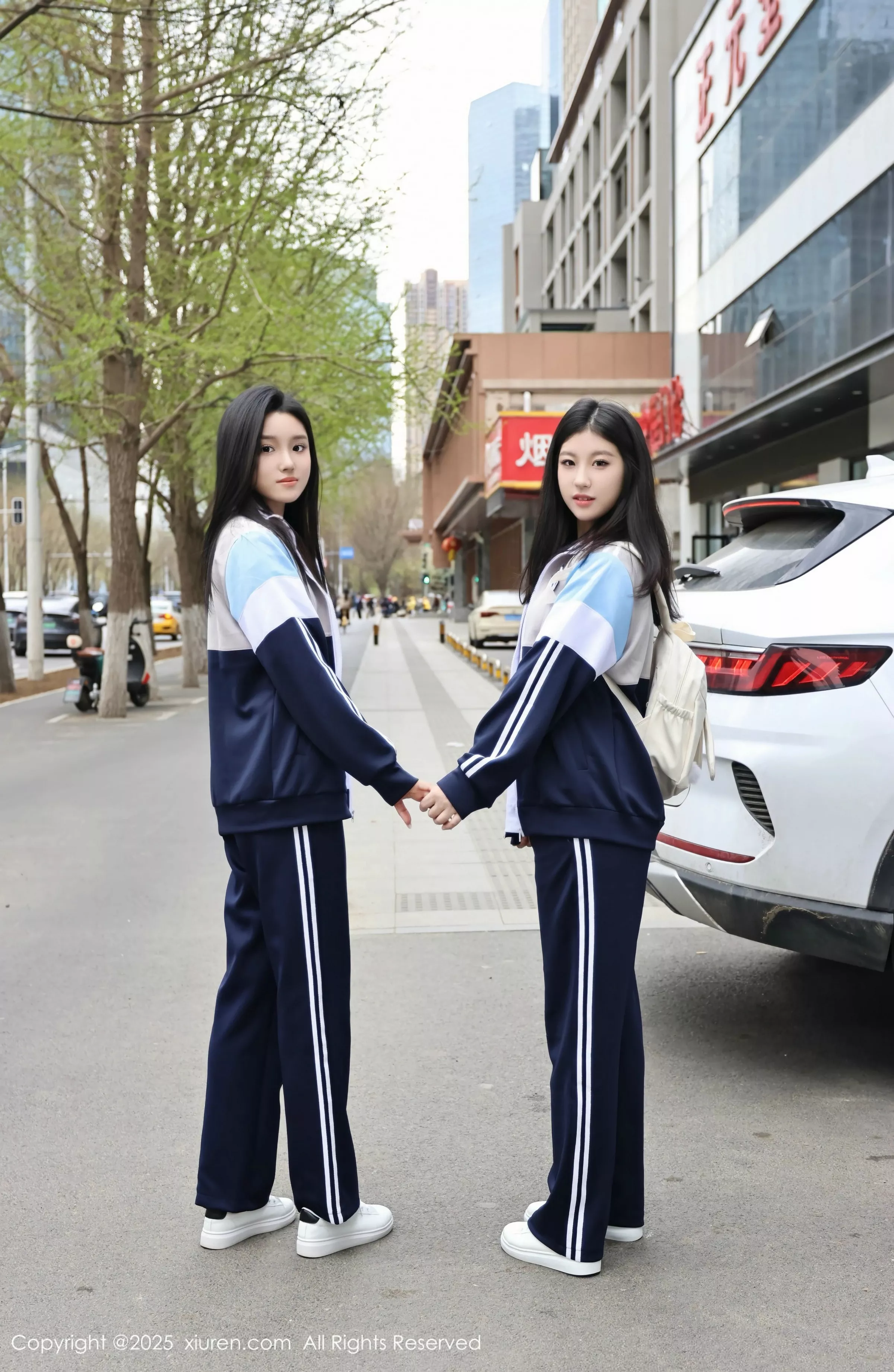 秀人集.com_[XiuRen秀人网]No.10288_模特合集美女小芭乐性感蓝色校服露白色内衣秀曼妙身姿诱惑写真73P