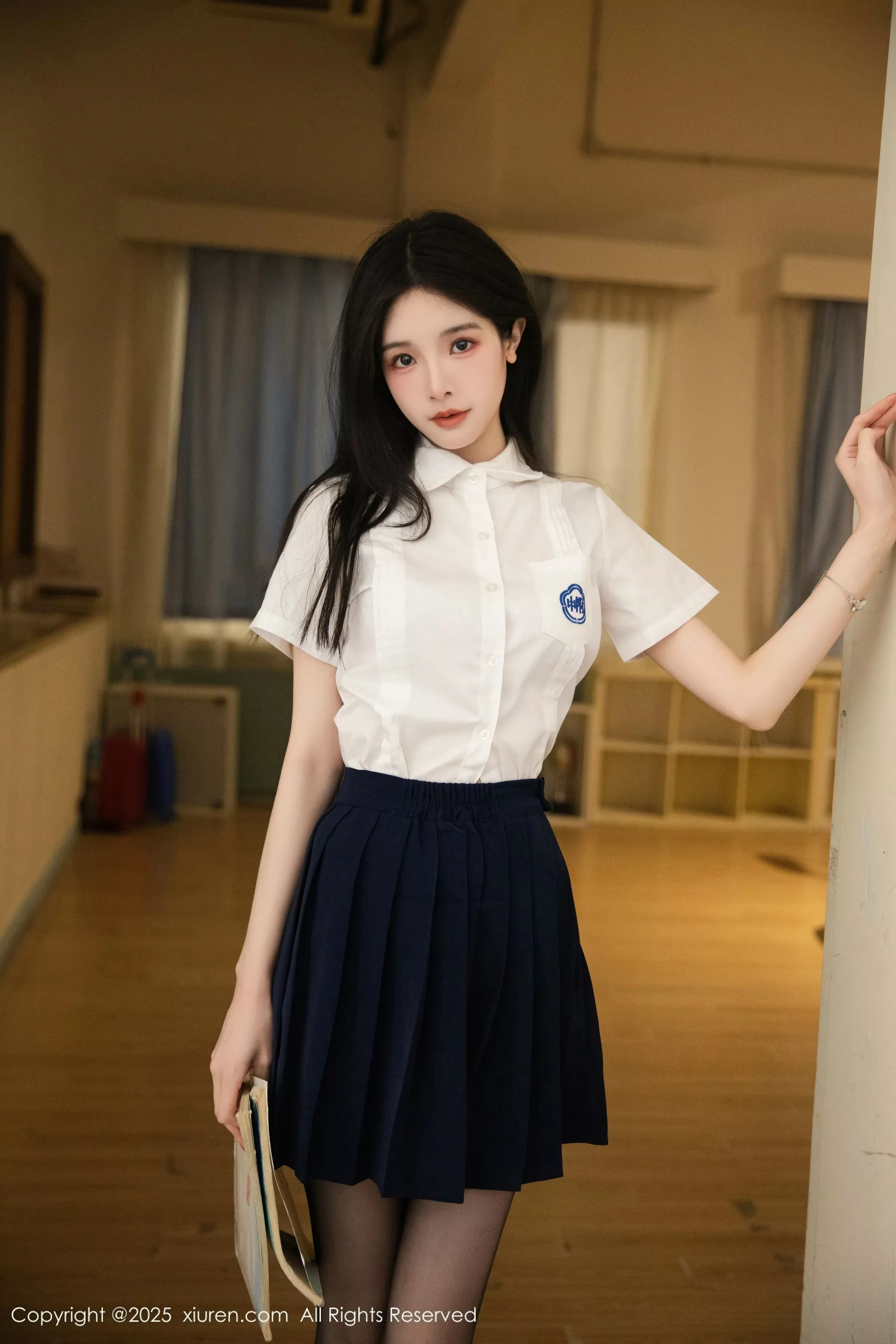 秀人集.com_[XiuRen秀人网]No.10287_模特布丁wow性感JK制服露蕾丝内衣配超薄黑丝秀完美身材诱惑写真81P