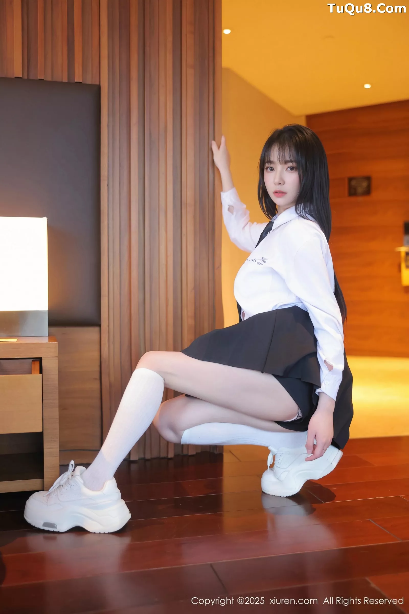 秀人集.com_[XiuRen秀人网]No.10335_模特软情性感白色衬衫配黑短裙露白色丝袜秀曼妙身姿诱惑写真64P